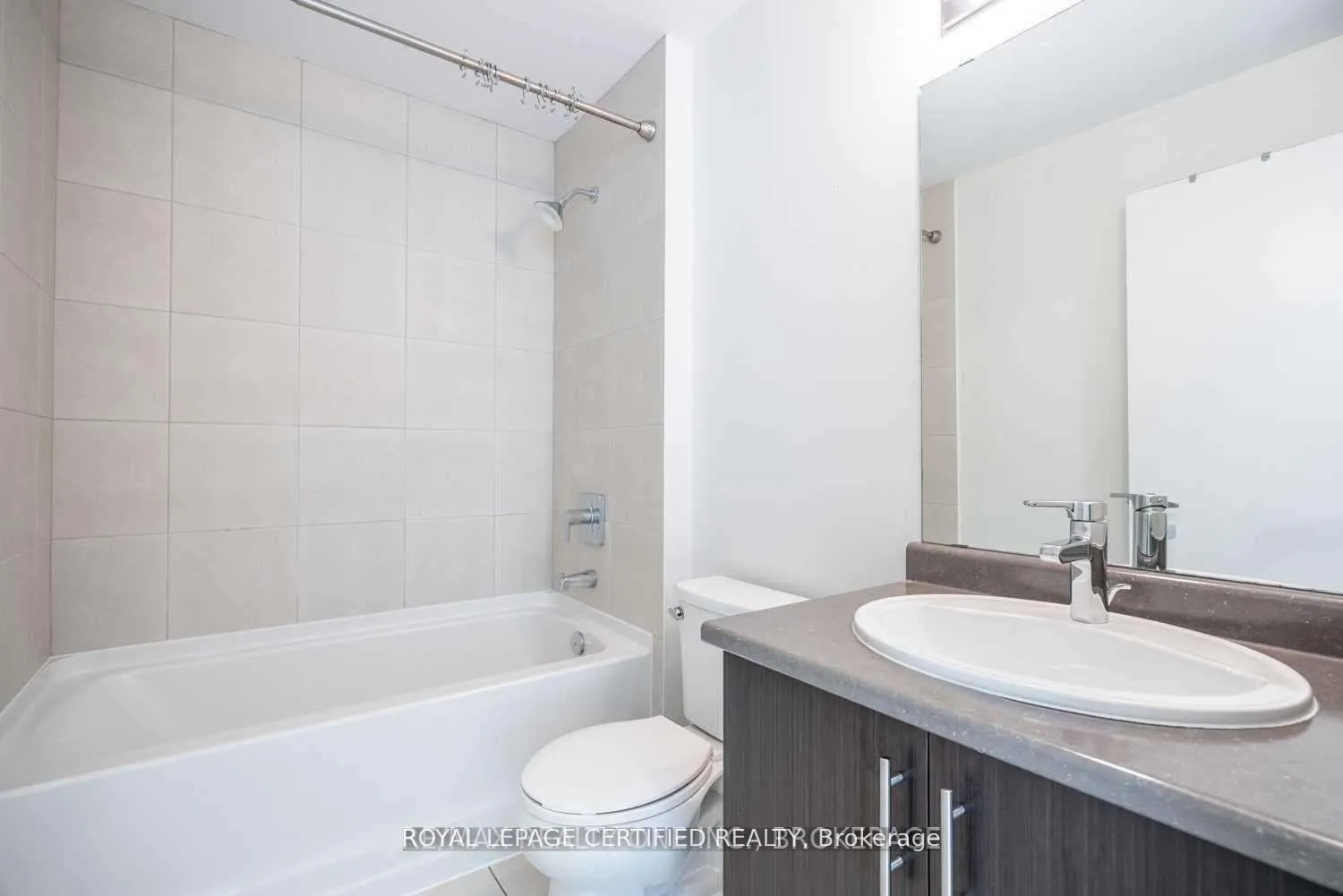 Photo 10 of Unit 615, 2486 Old Bronte Road, Oakville, Westmount — HOMEH
