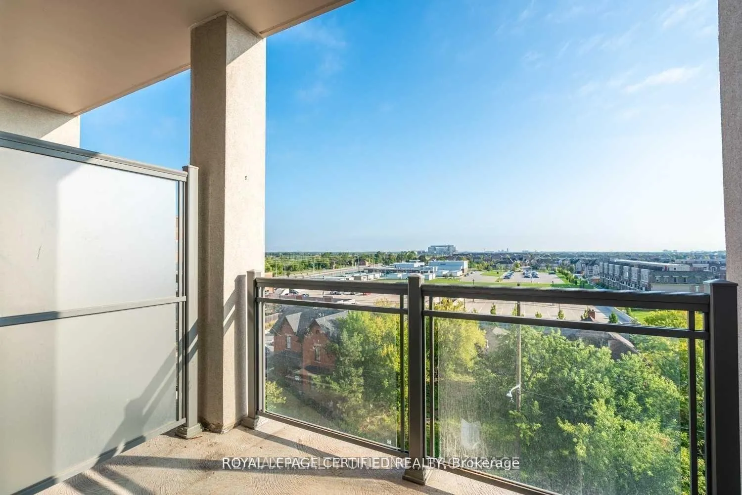 Photo 12 of Unit 615, 2486 Old Bronte Road, Oakville, Westmount — HOMEH