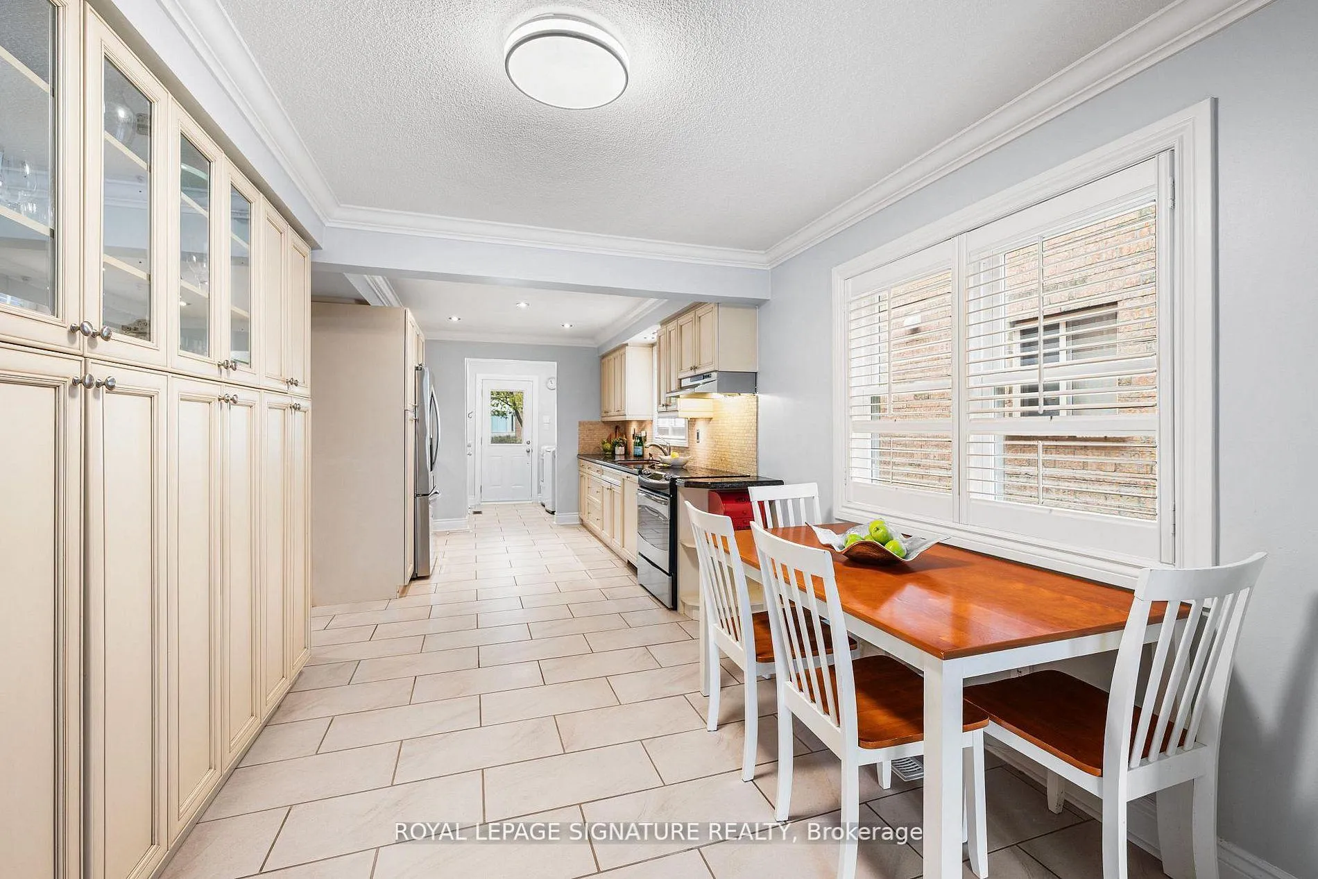 Photo 16 of 238 Hoover Drive, Pickering, Rougemount — HOMEH