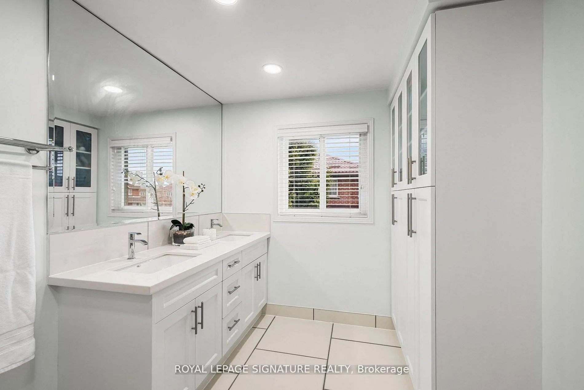 Photo 22 of 238 Hoover Drive, Pickering, Rougemount — HOMEH