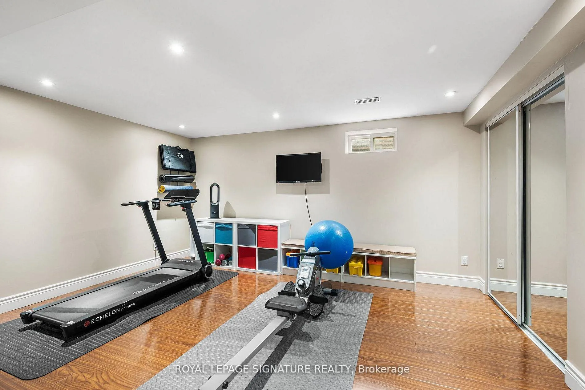 Photo 31 of 238 Hoover Drive, Pickering, Rougemount — HOMEH