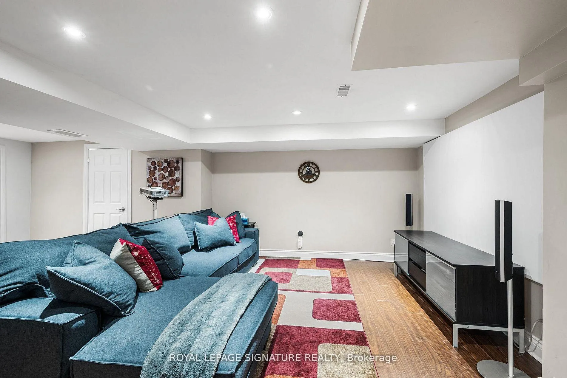 Photo 34 of 238 Hoover Drive, Pickering, Rougemount — HOMEH