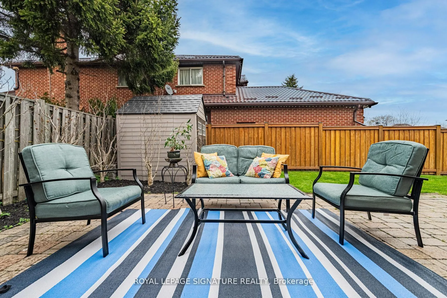 Photo 38 of 238 Hoover Drive, Pickering, Rougemount — HOMEH