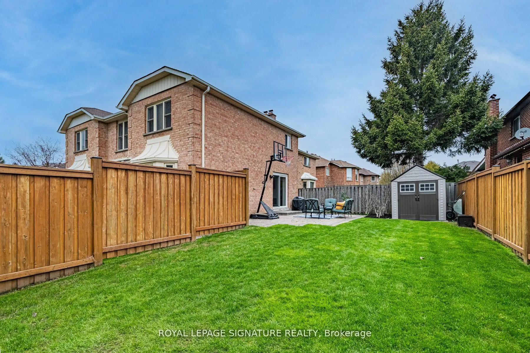 Photo 41 of 238 Hoover Drive, Pickering, Rougemount — HOMEH