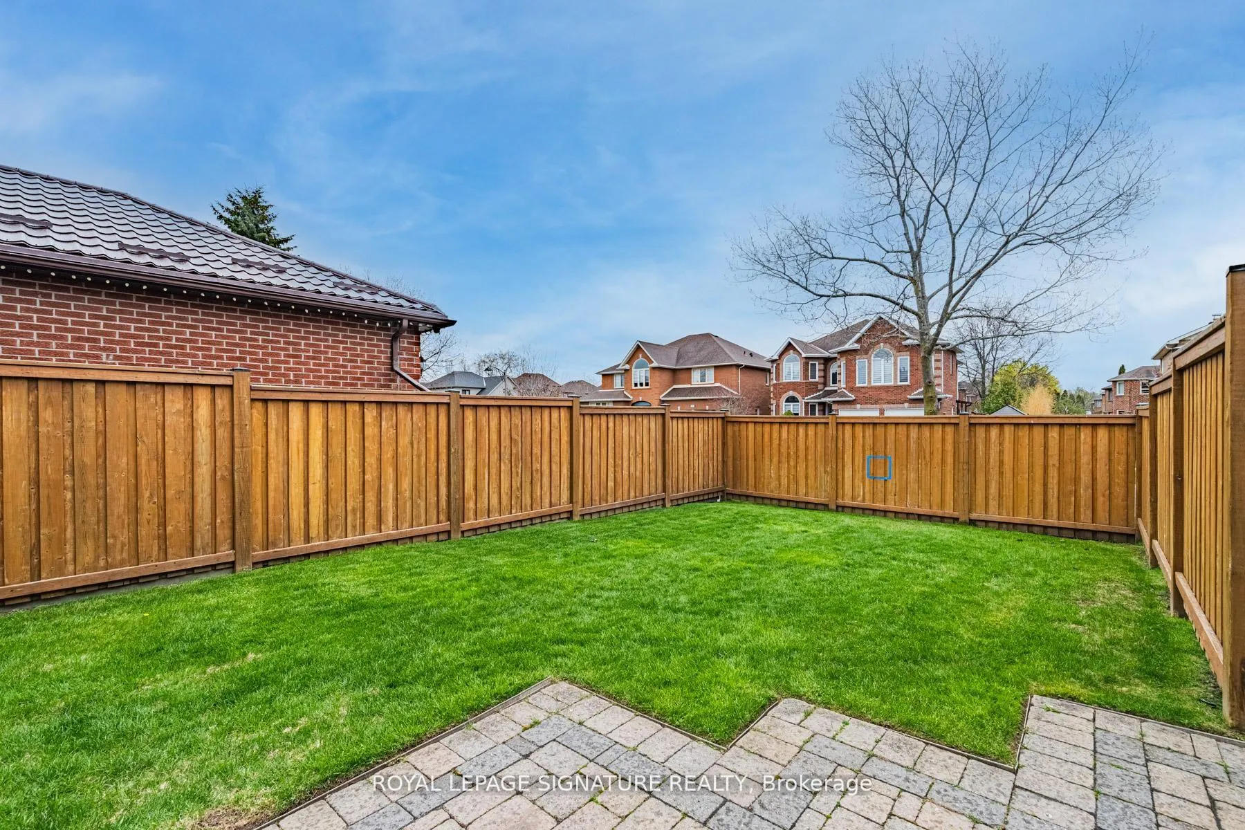 Photo 42 of 238 Hoover Drive, Pickering, Rougemount — HOMEH