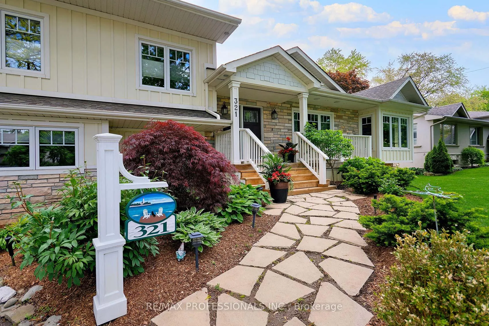 Photo 1 of 321 Wendy Lane, Oakville, West — HOMEH