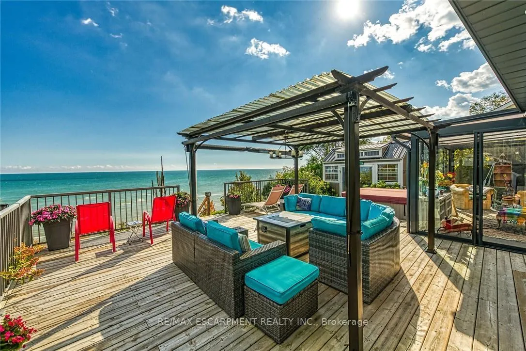 Photo 1 of 2023 Maple Boulevard, Norfolk, Port Dover — HOMEH
