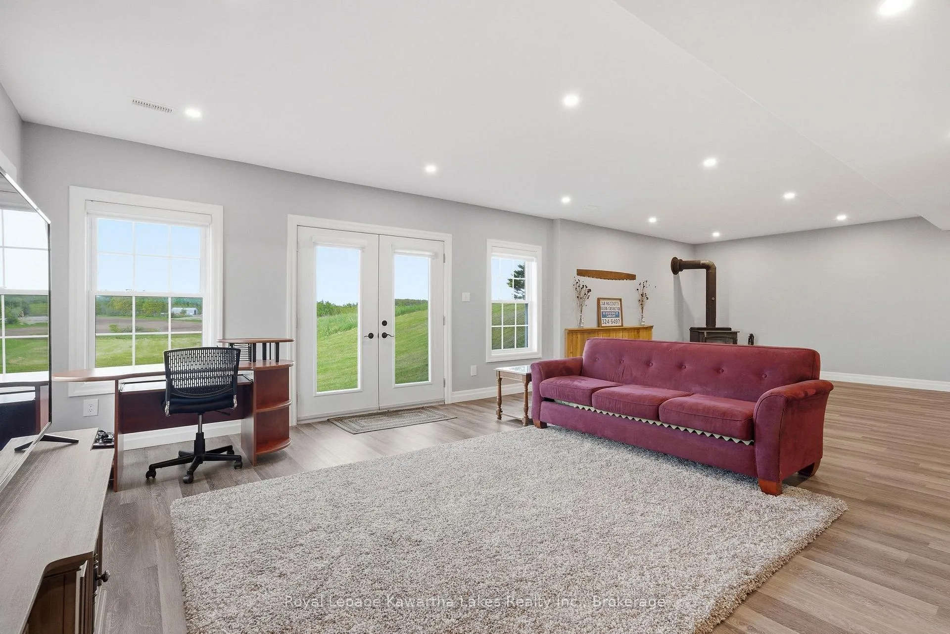 Photo 31 of 431 Meadowview Road, Kawartha Lakes, Emily — HOMEH