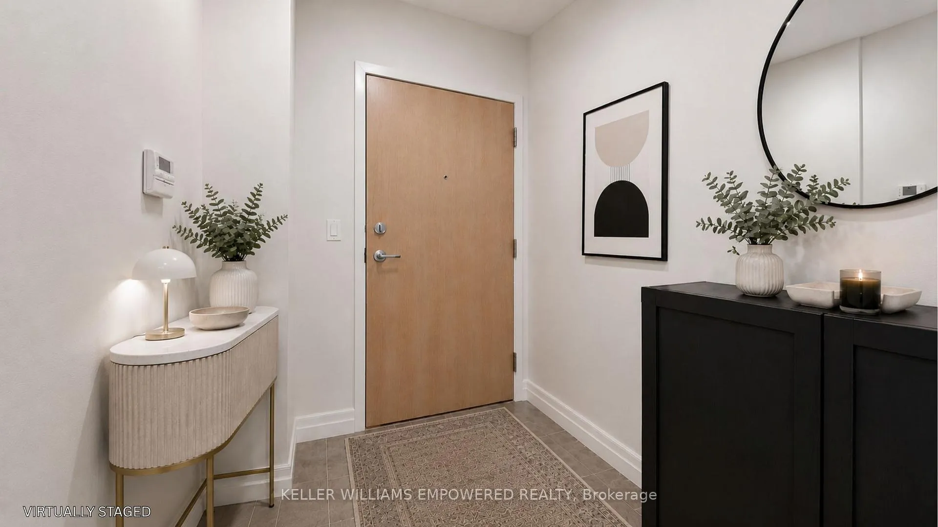 Photo 7 of Unit 311, 8 Scollard Street, Toronto, The Annex — HOMEH