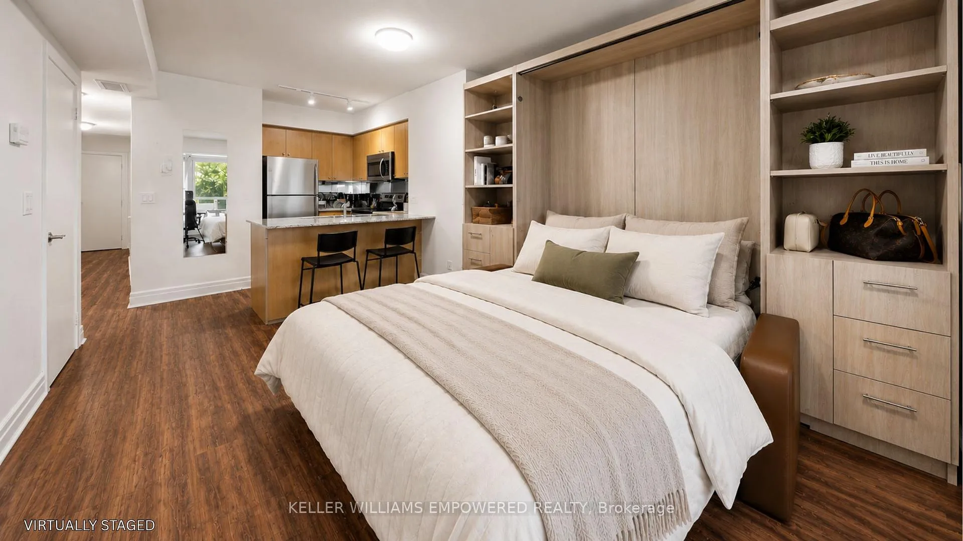Photo 11 of Unit 311, 8 Scollard Street, Toronto, The Annex — HOMEH