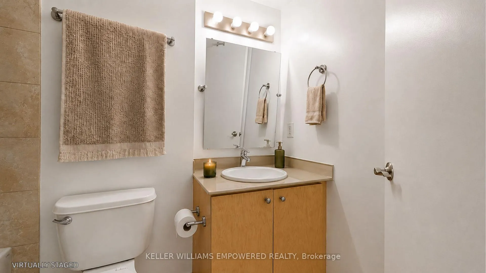 Photo 16 of Unit 311, 8 Scollard Street, Toronto, The Annex — HOMEH