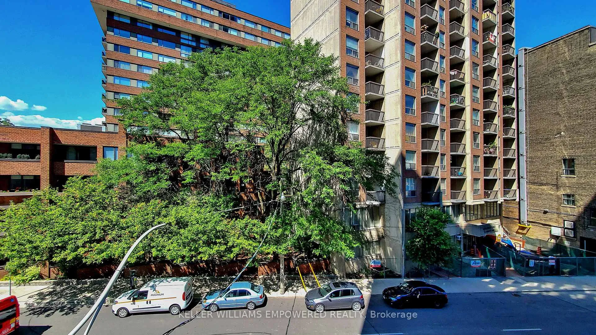 Photo 21 of Unit 311, 8 Scollard Street, Toronto, The Annex — HOMEH