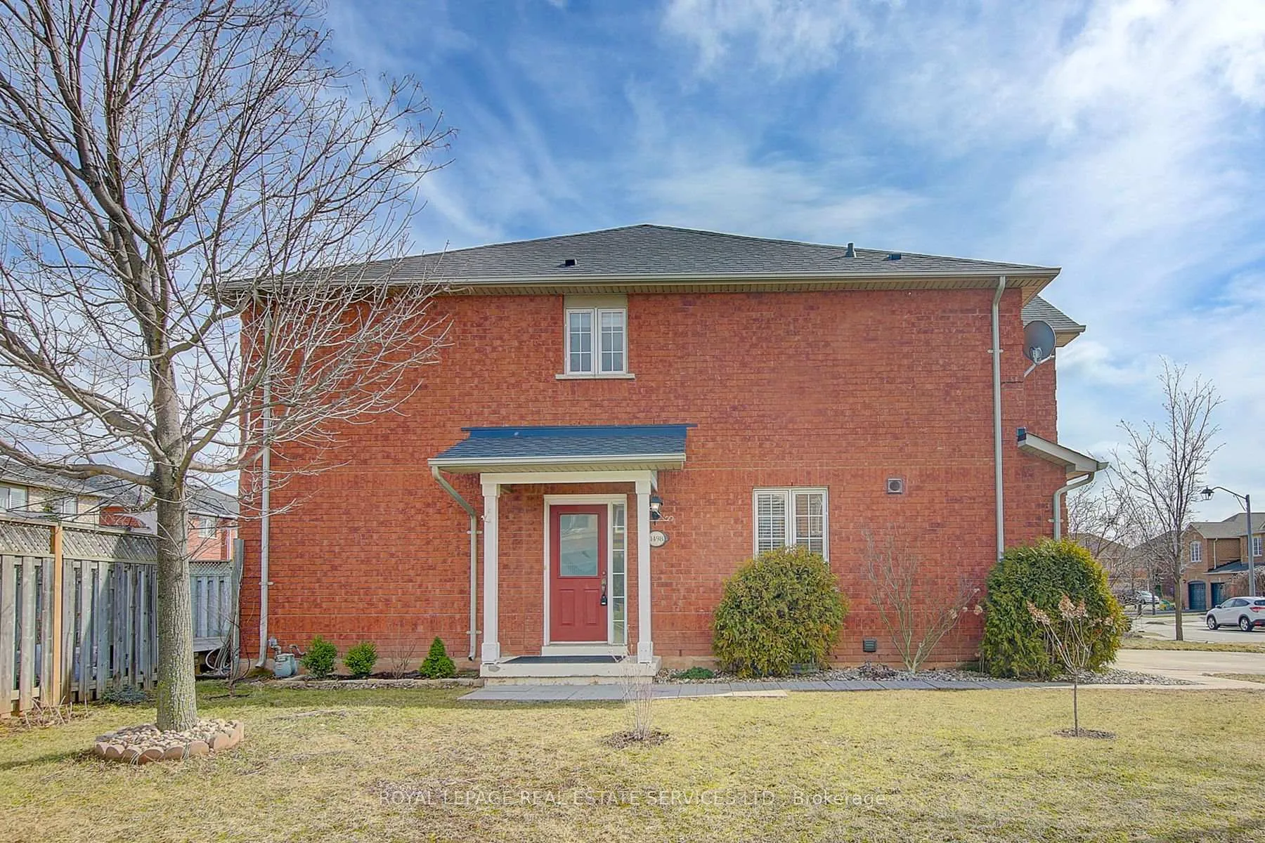Photo 3 of 1498 Pinecliff Road, Oakville, West Oak Trails — HOMEH