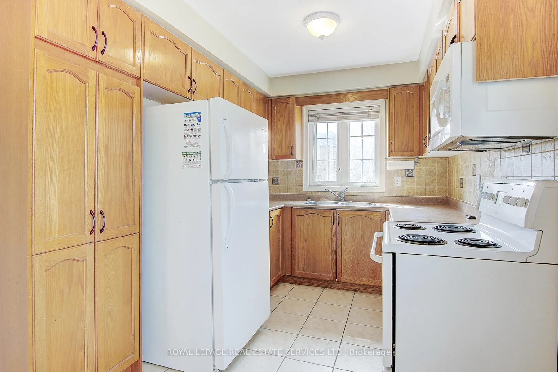 Photo 11 of 1498 Pinecliff Road, Oakville, West Oak Trails — HOMEH
