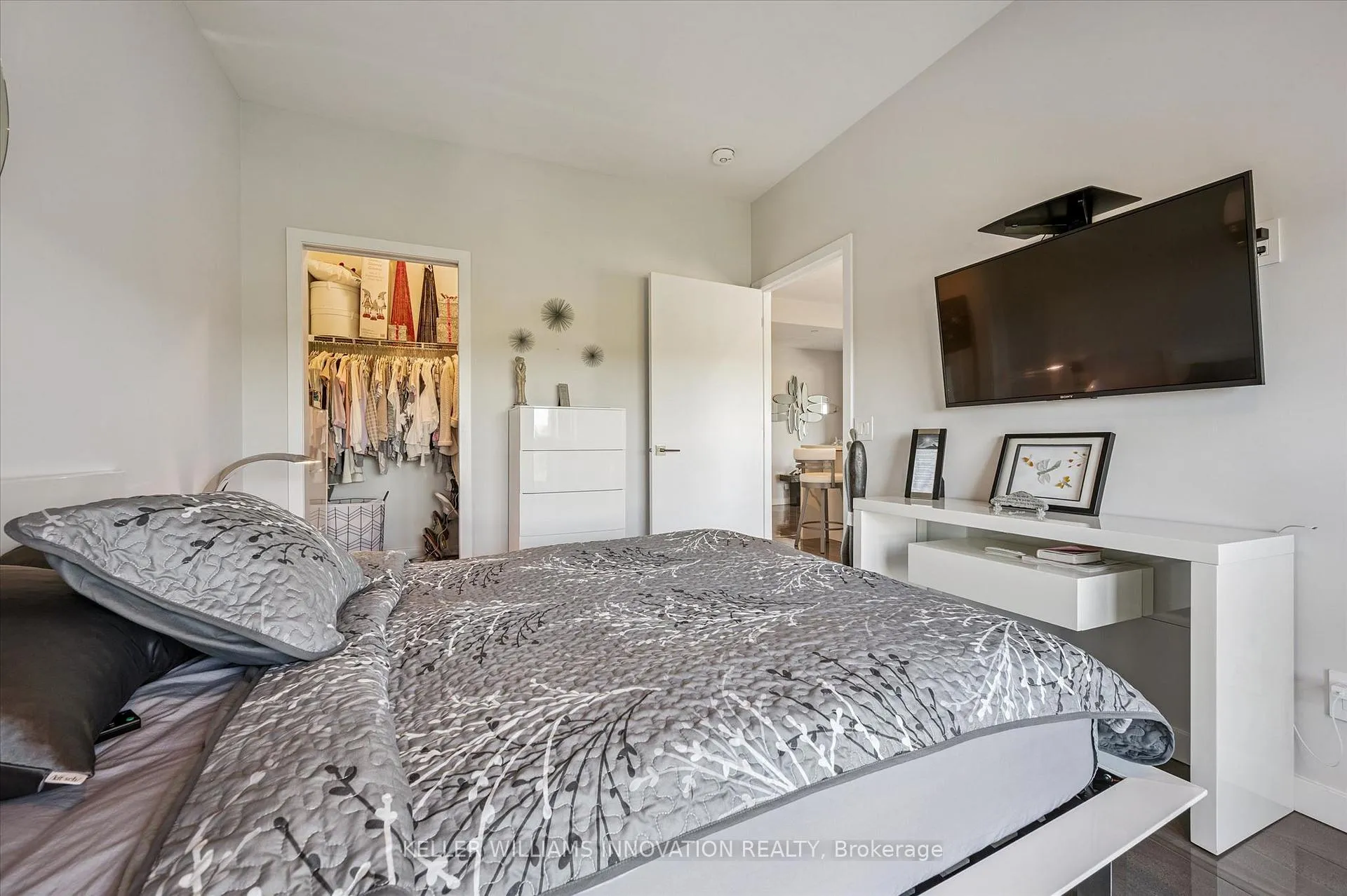 Photo 12 of Unit 623, 690 King Street W, Kitchener, KW Hospital — HOMEH