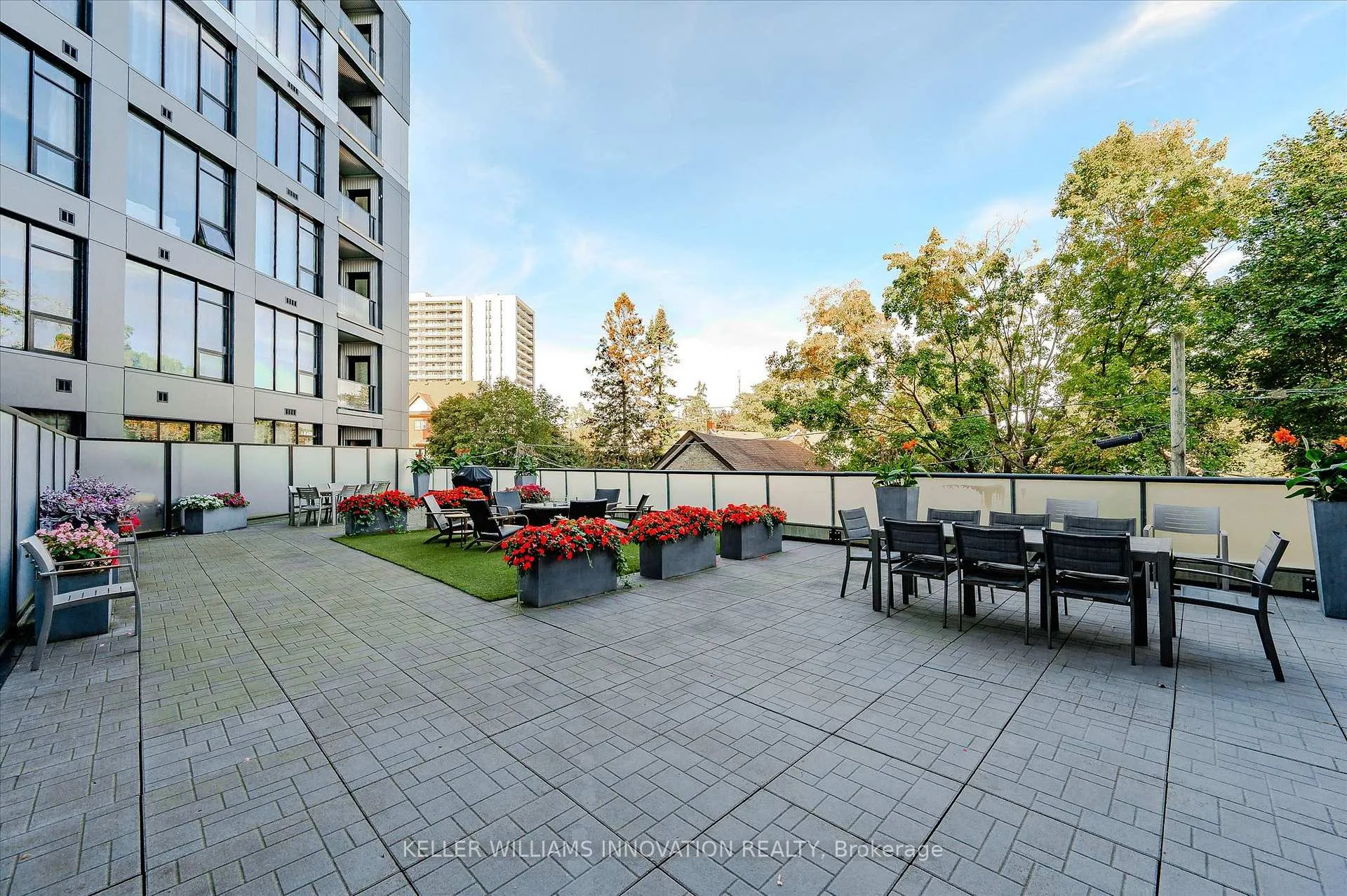 Photo 37 of Unit 623, 690 King Street W, Kitchener, KW Hospital — HOMEH