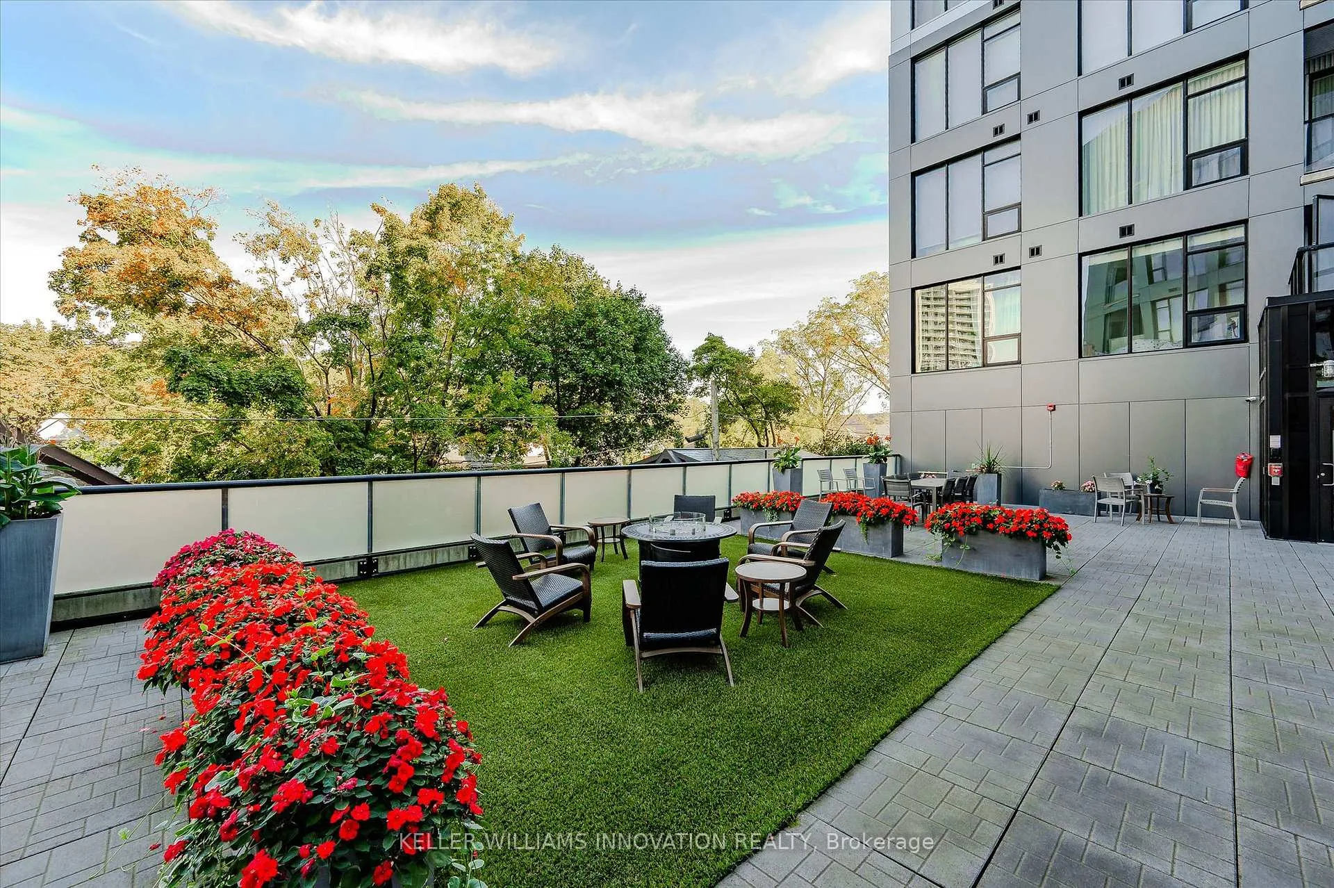 Photo 38 of Unit 623, 690 King Street W, Kitchener, KW Hospital — HOMEH