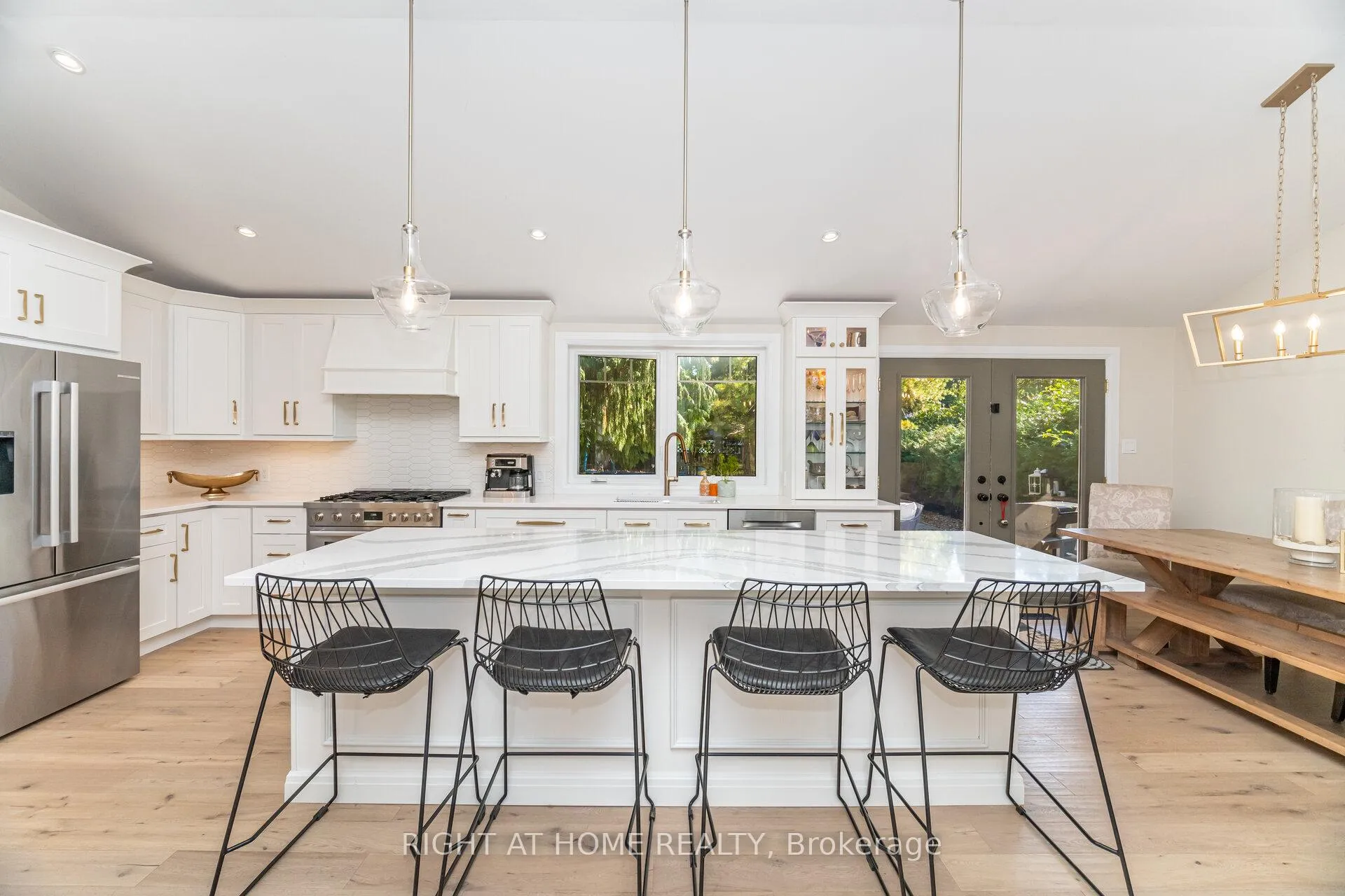 Photo 16 of 5188 Cherryhill Crescent, Burlington, Appleby — HOMEH