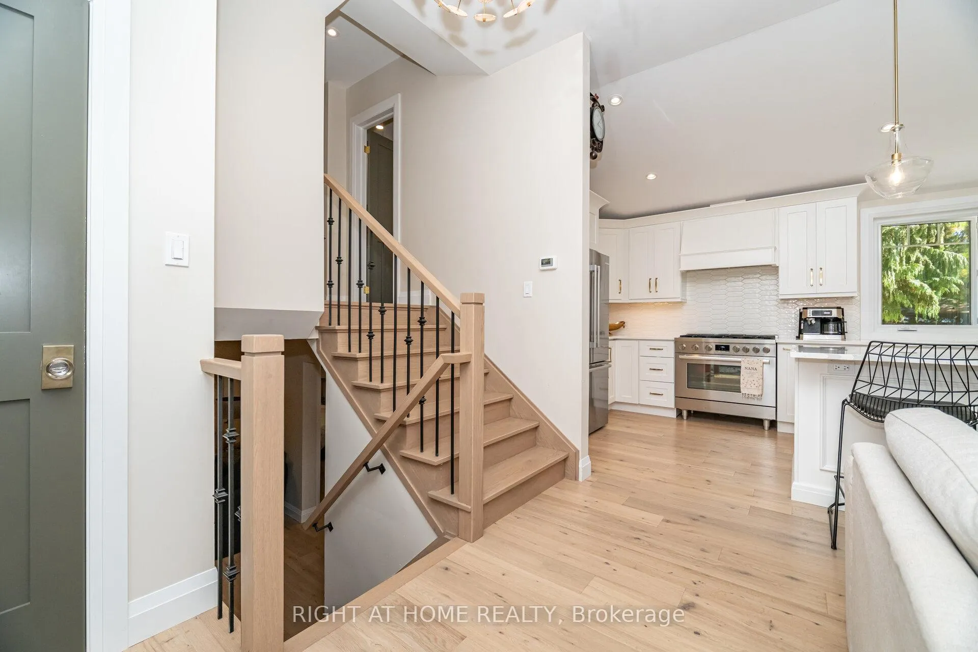 Photo 28 of 5188 Cherryhill Crescent, Burlington, Appleby — HOMEH