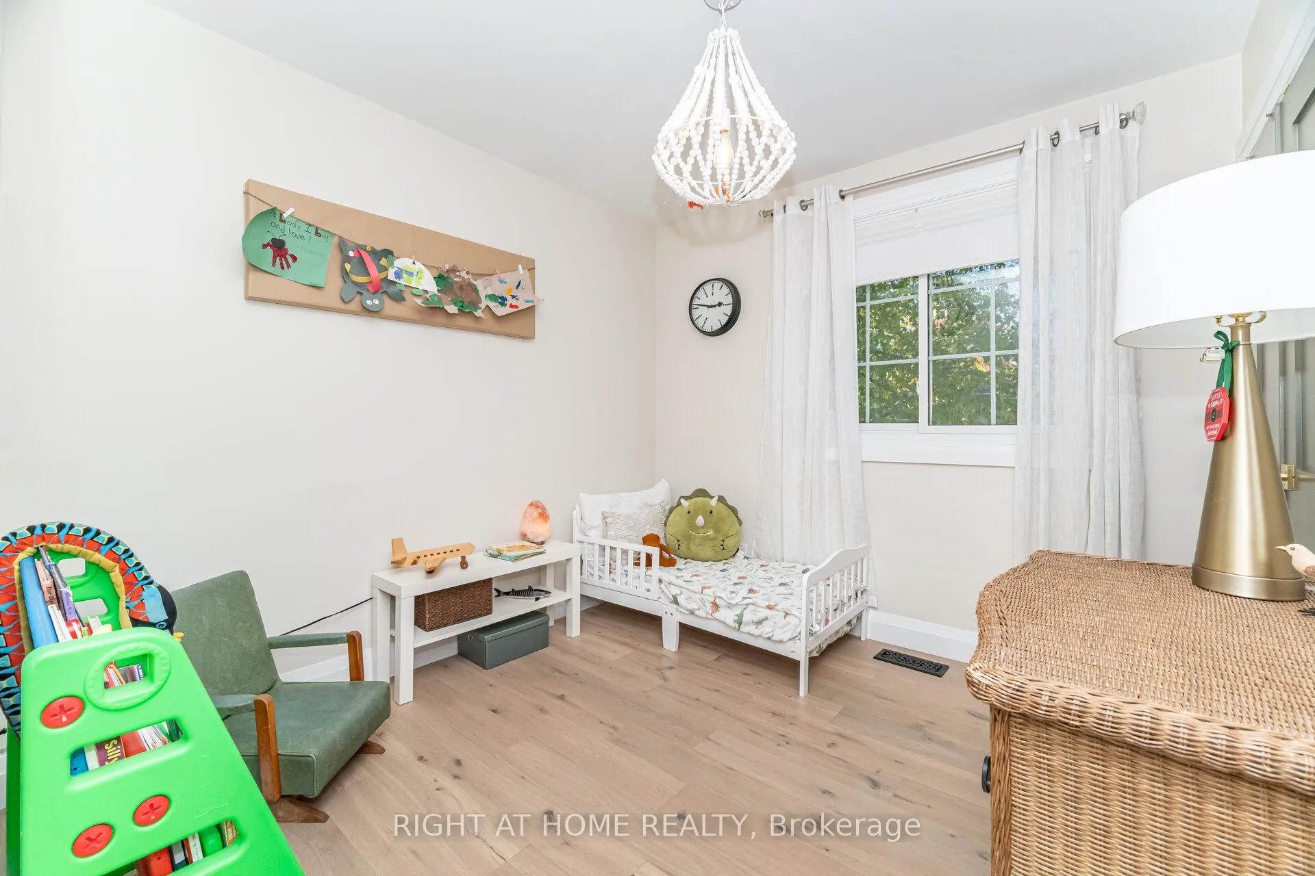 Photo 35 of 5188 Cherryhill Crescent, Burlington, Appleby — HOMEH