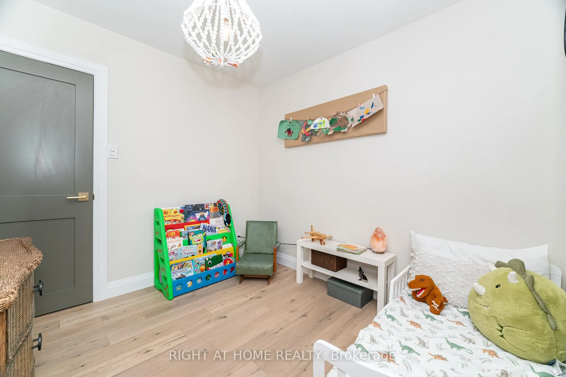 Photo 36 of 5188 Cherryhill Crescent, Burlington, Appleby — HOMEH