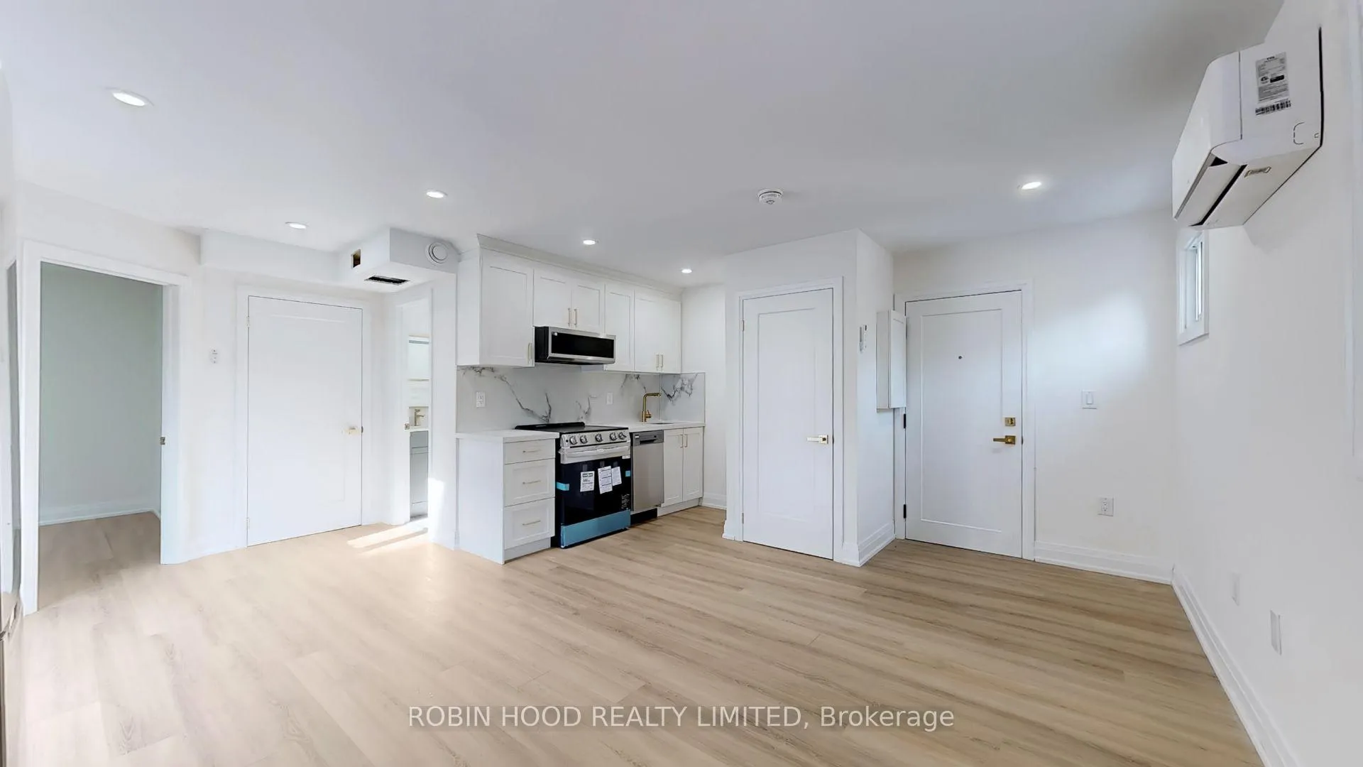 Photo 7 of Unit 21, 4998 King Street, Lincoln, Beamsville — HOMEH