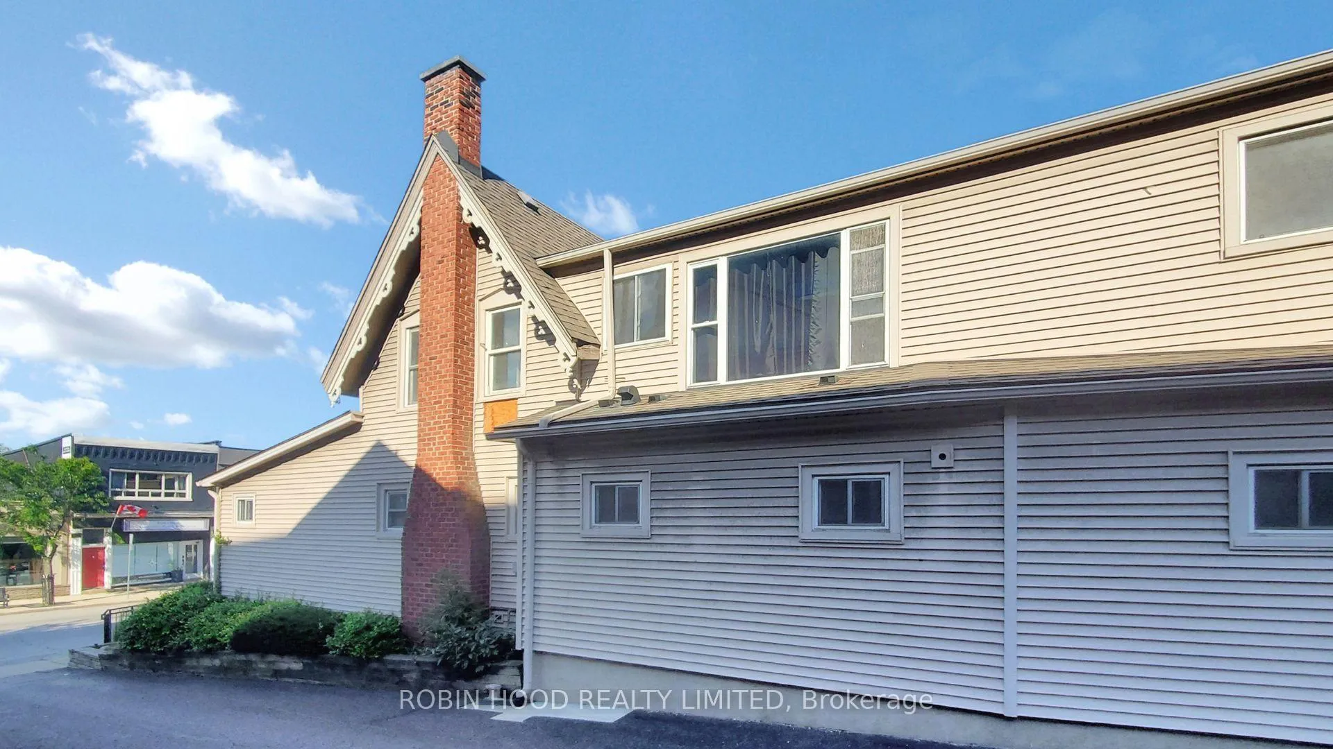 Photo 17 of Unit 21, 4998 King Street, Lincoln, Beamsville — HOMEH