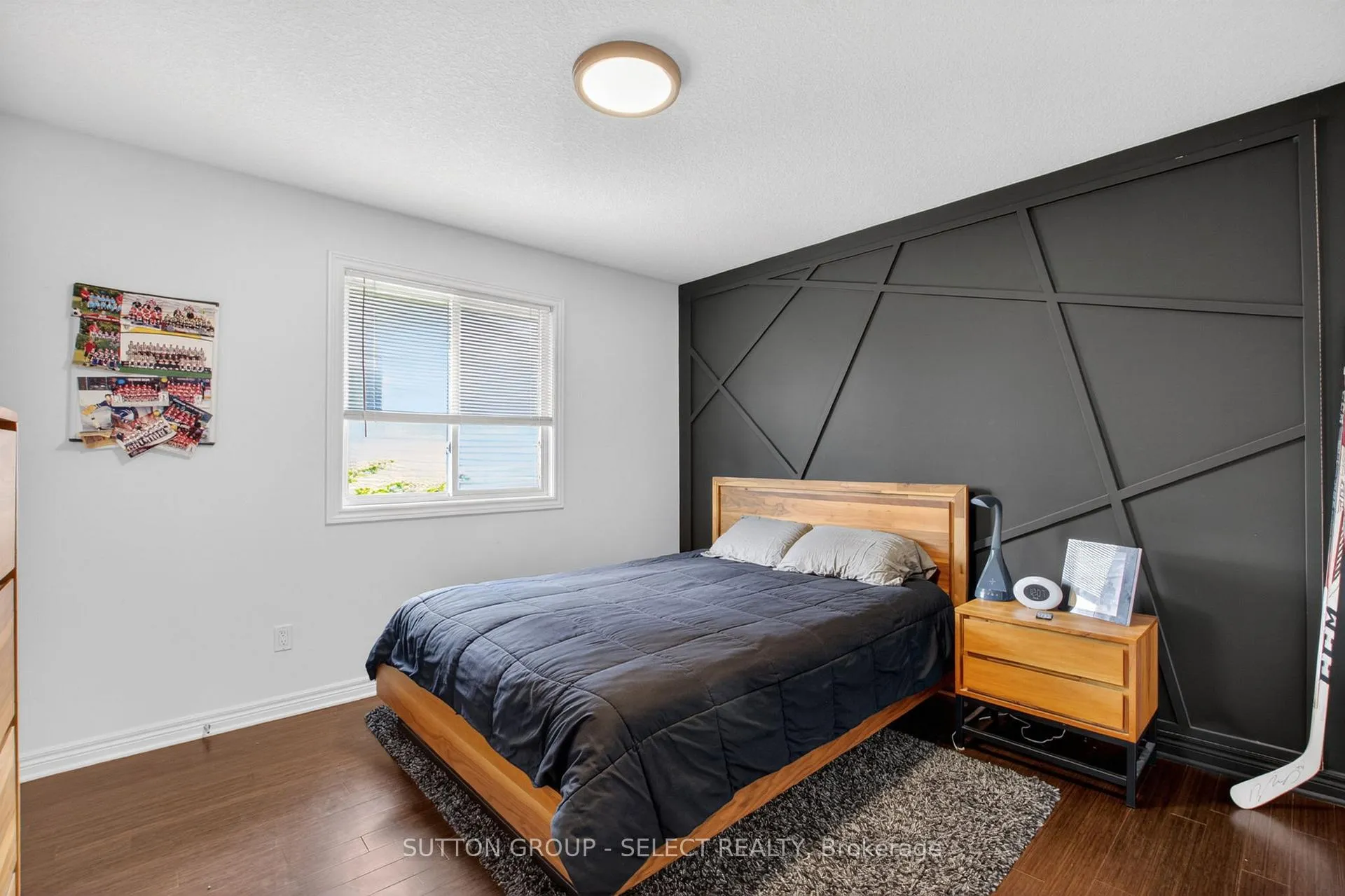 Photo 25 of 972 Guildwood Boulevard, London, North M — HOMEH