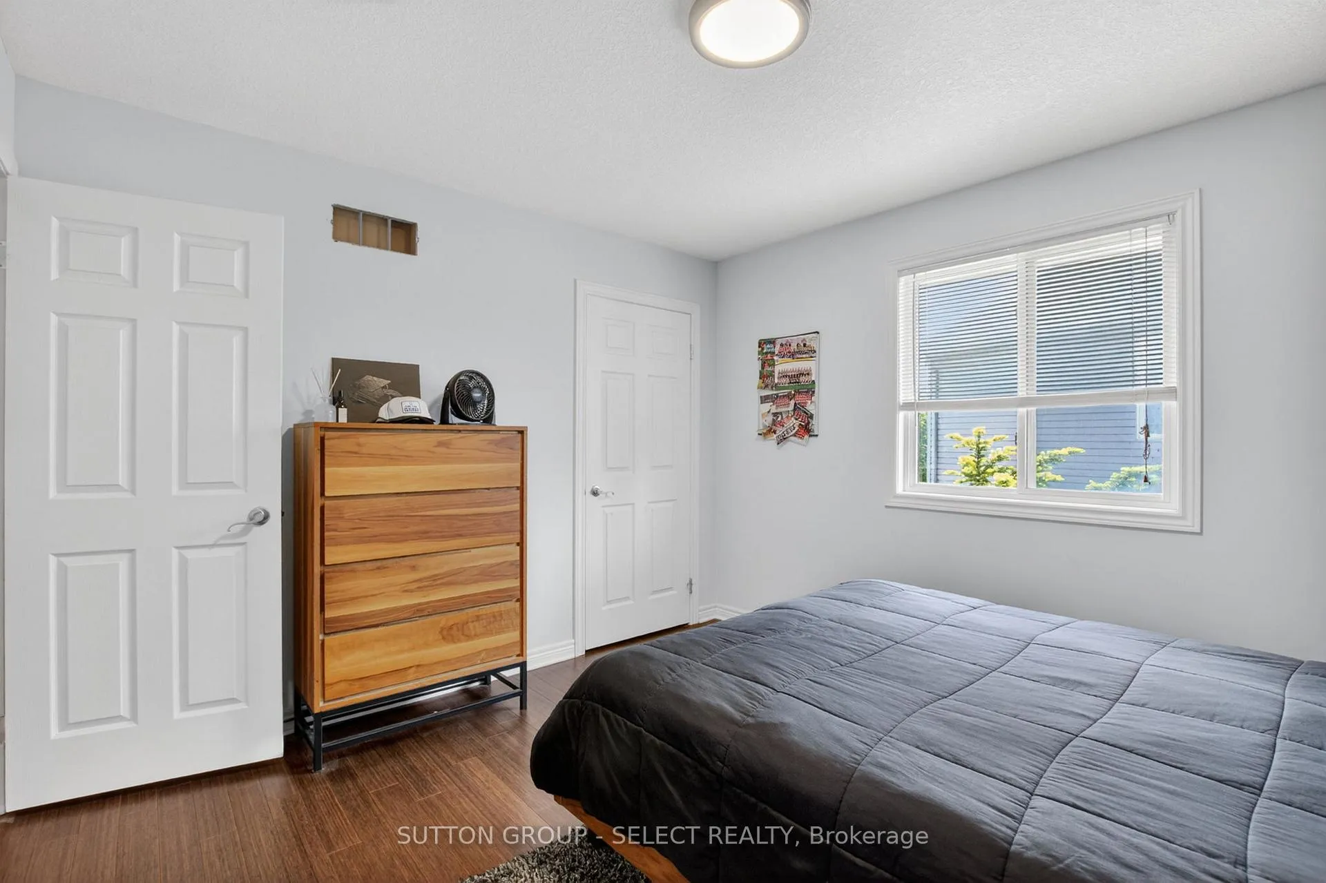 Photo 26 of 972 Guildwood Boulevard, London, North M — HOMEH