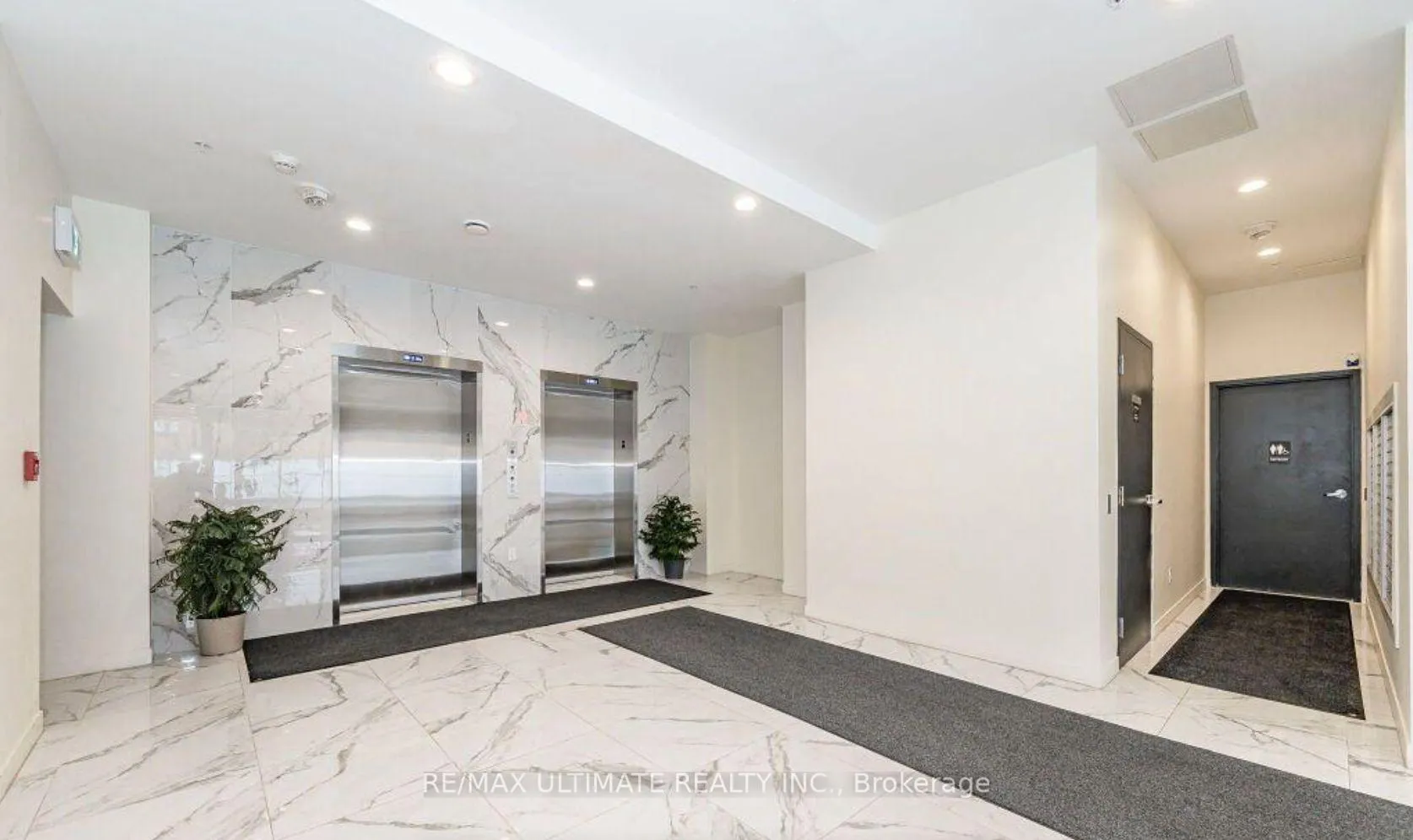 Photo 5 of Unit 710, 128 King Street N, Waterloo, Downtown Waterloo — HOMEH