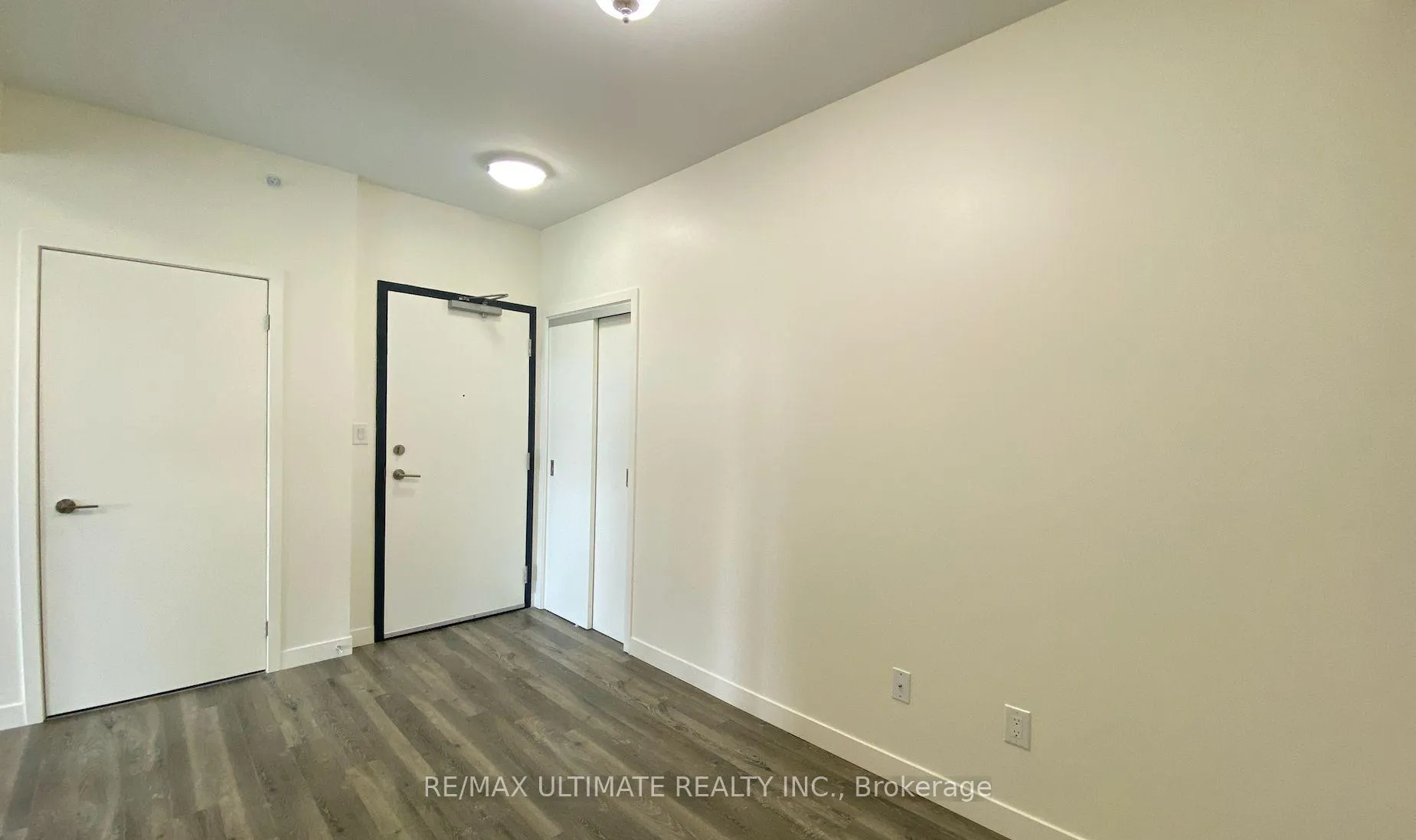 Photo 6 of Unit 710, 128 King Street N, Waterloo, Downtown Waterloo — HOMEH