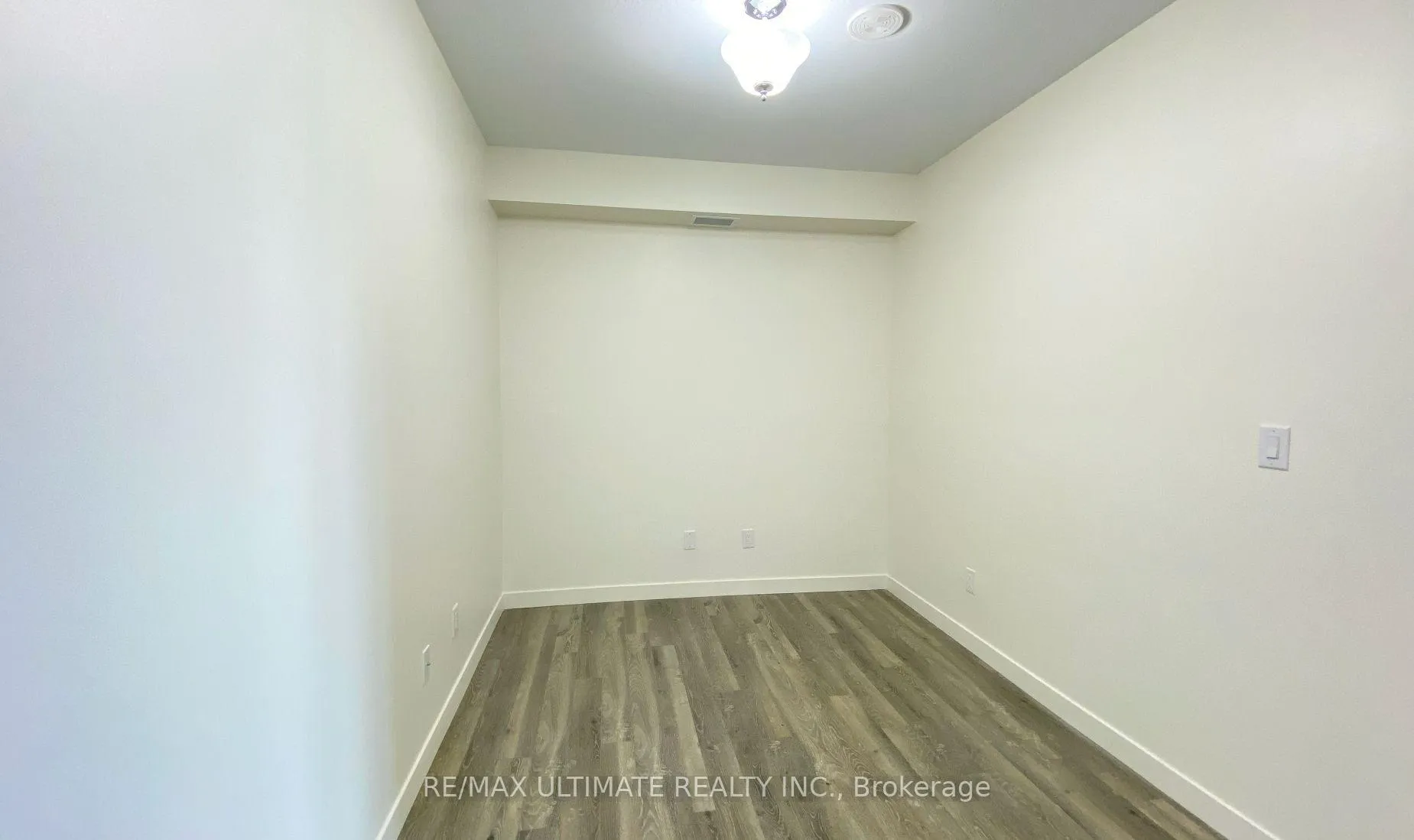 Photo 8 of Unit 710, 128 King Street N, Waterloo, Downtown Waterloo — HOMEH