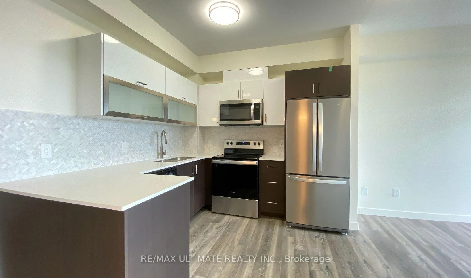 Photo 11 of Unit 710, 128 King Street N, Waterloo, Downtown Waterloo — HOMEH