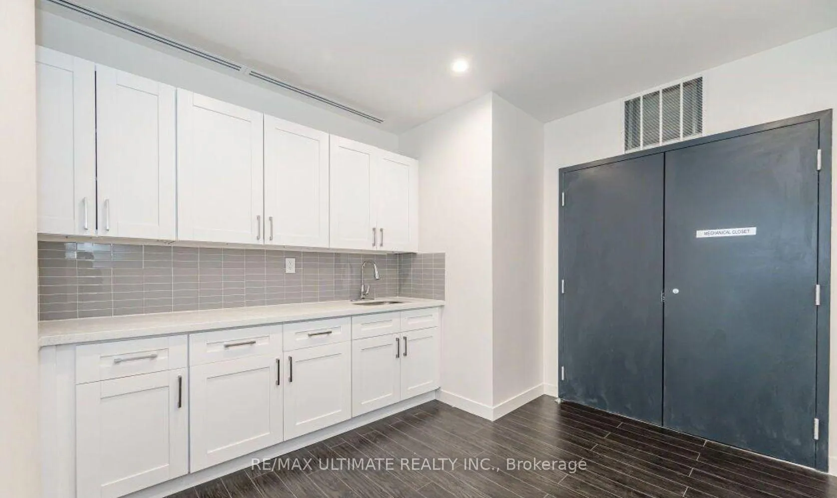 Photo 26 of Unit 710, 128 King Street N, Waterloo, Downtown Waterloo — HOMEH