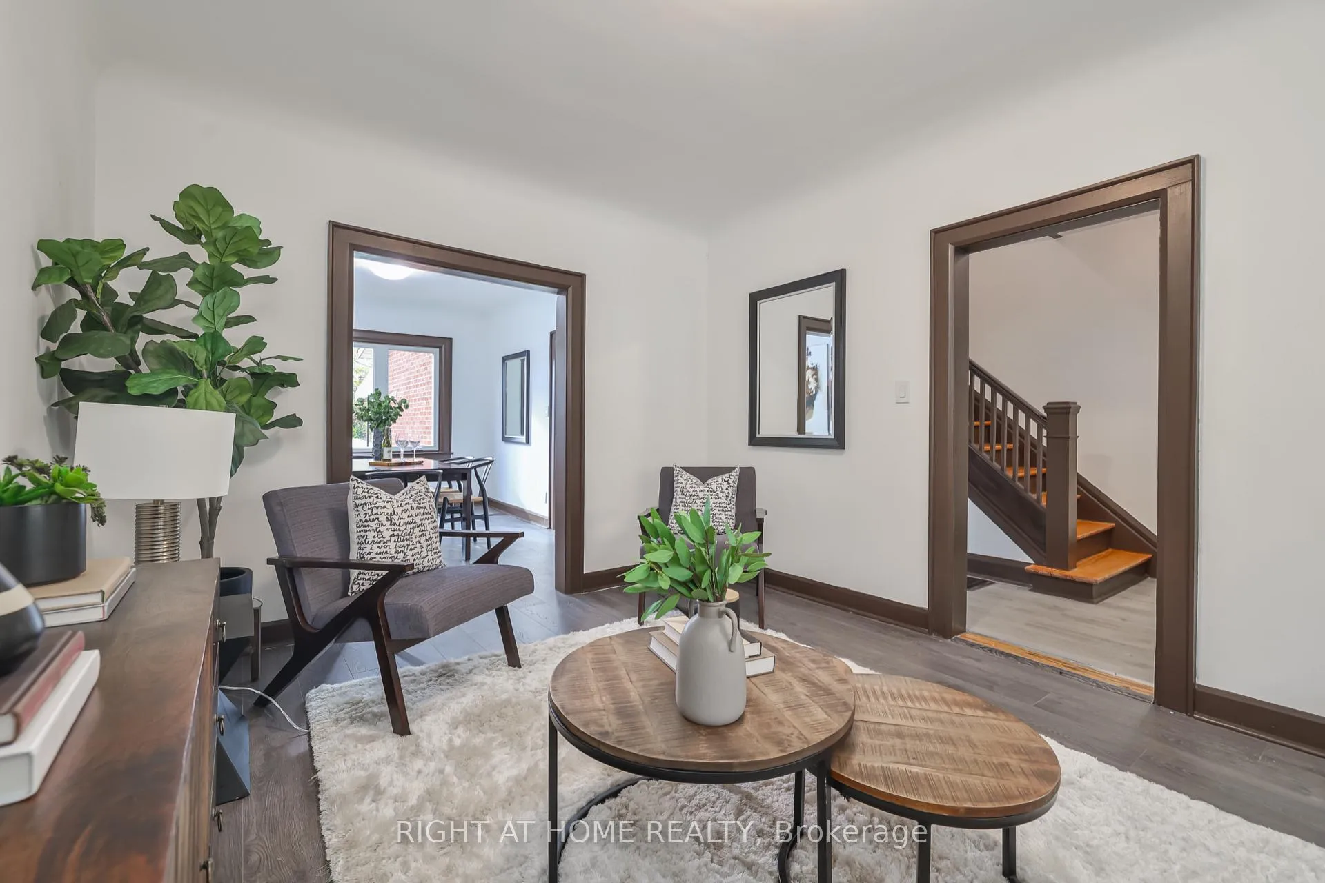 Photo 8 of 20 Winona Drive, Toronto, Wychwood — HOMEH