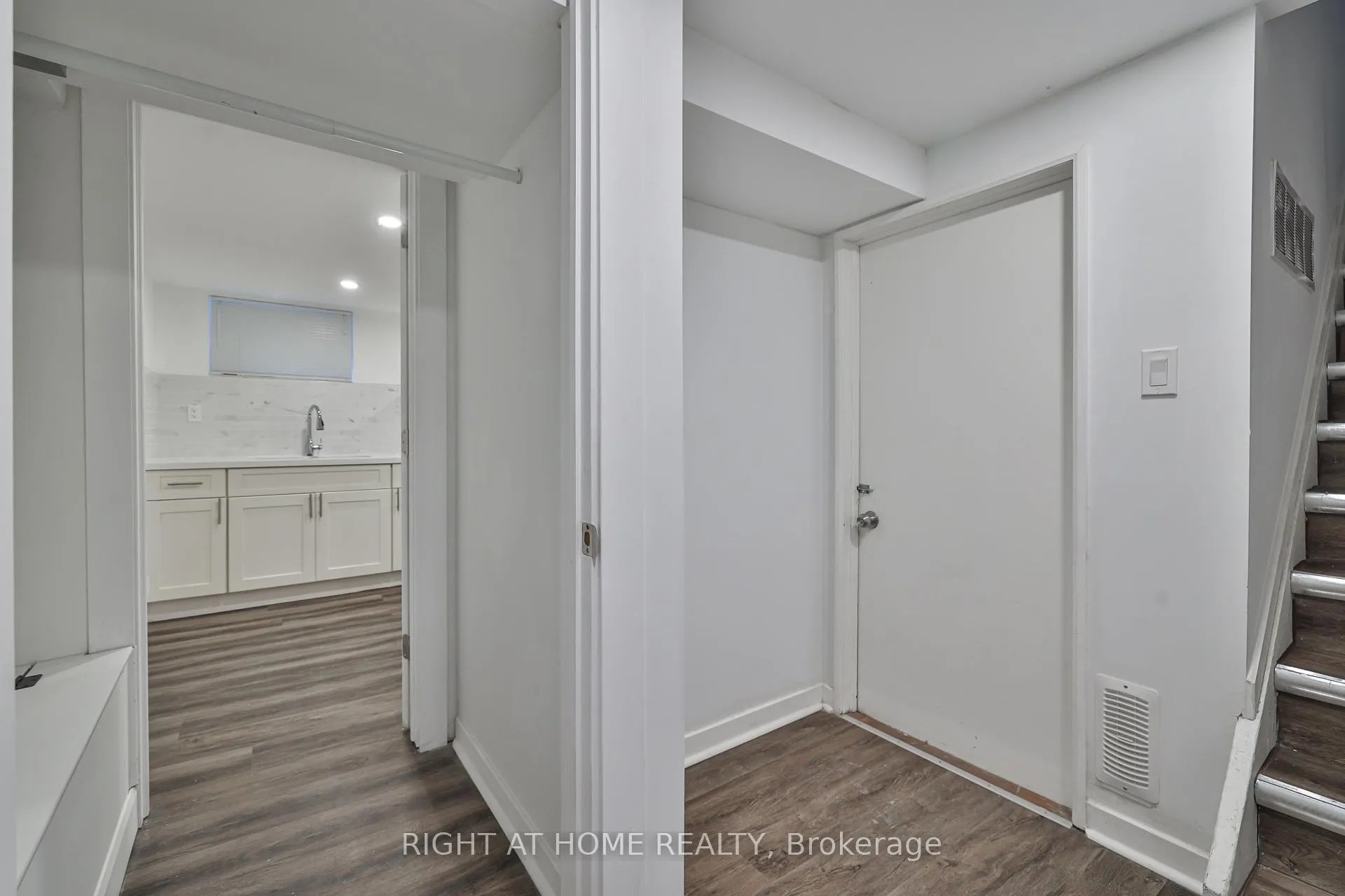 Photo 30 of 20 Winona Drive, Toronto, Wychwood — HOMEH