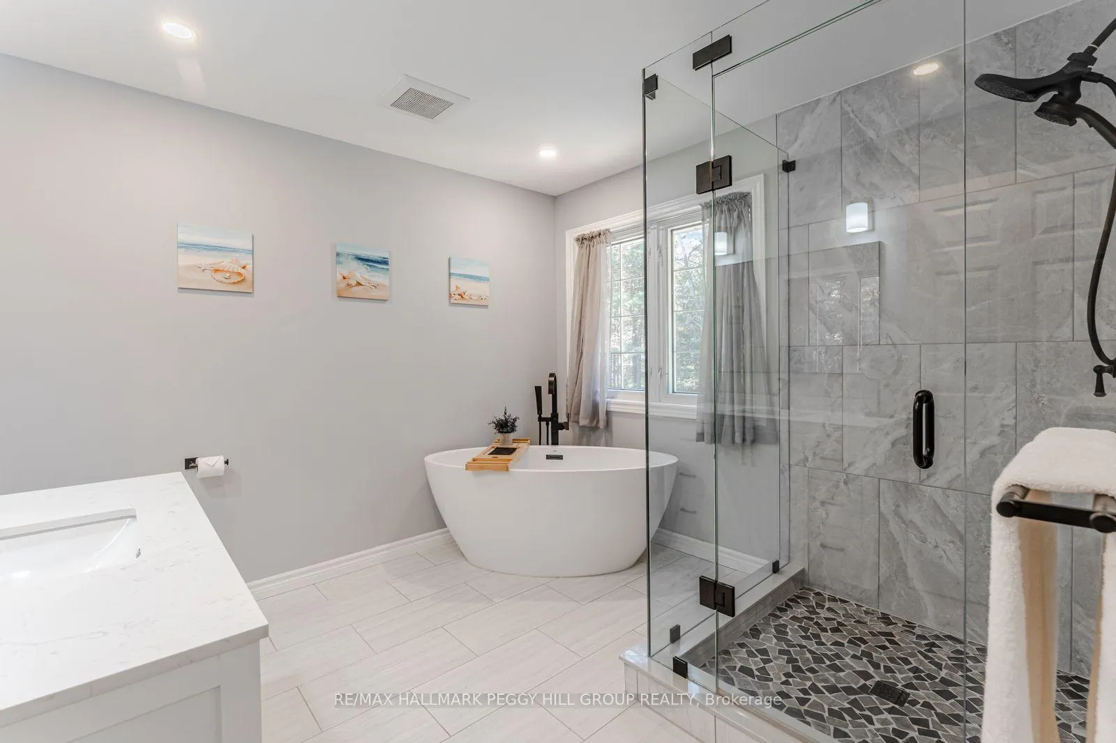 Photo 14 of 1096 Sunnidale Road, Springwater, Centre Vespra — HOMEH