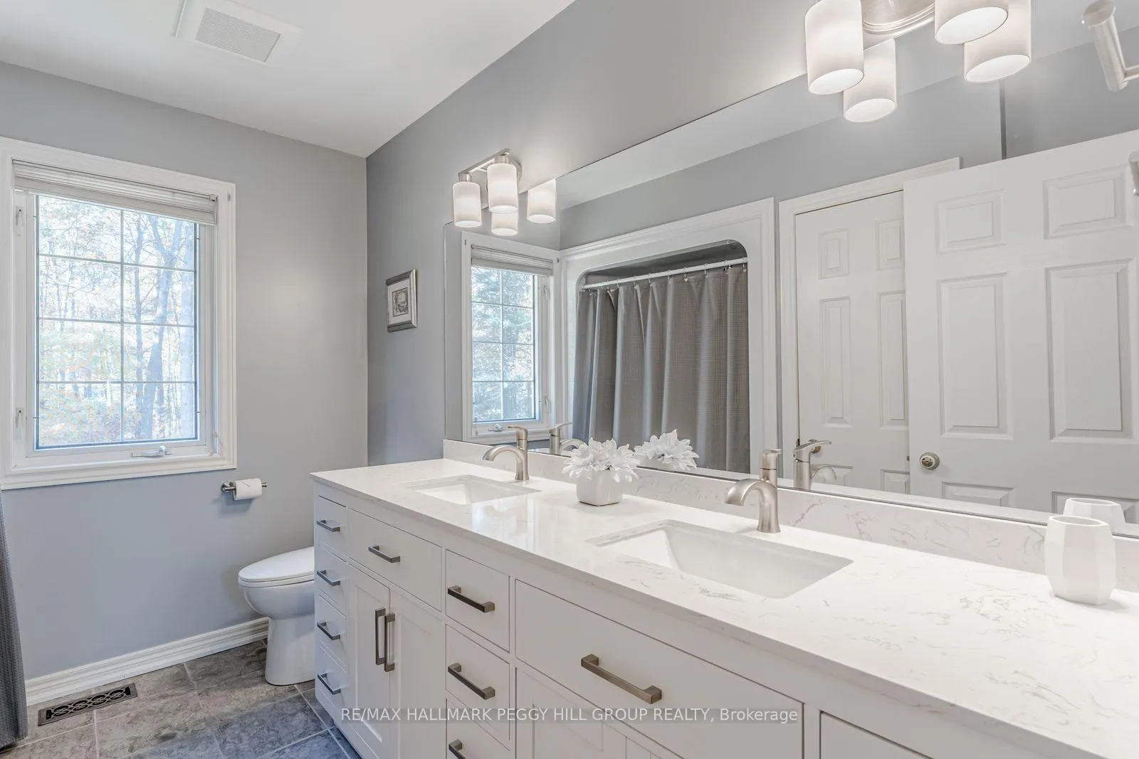 Photo 16 of 1096 Sunnidale Road, Springwater, Centre Vespra — HOMEH