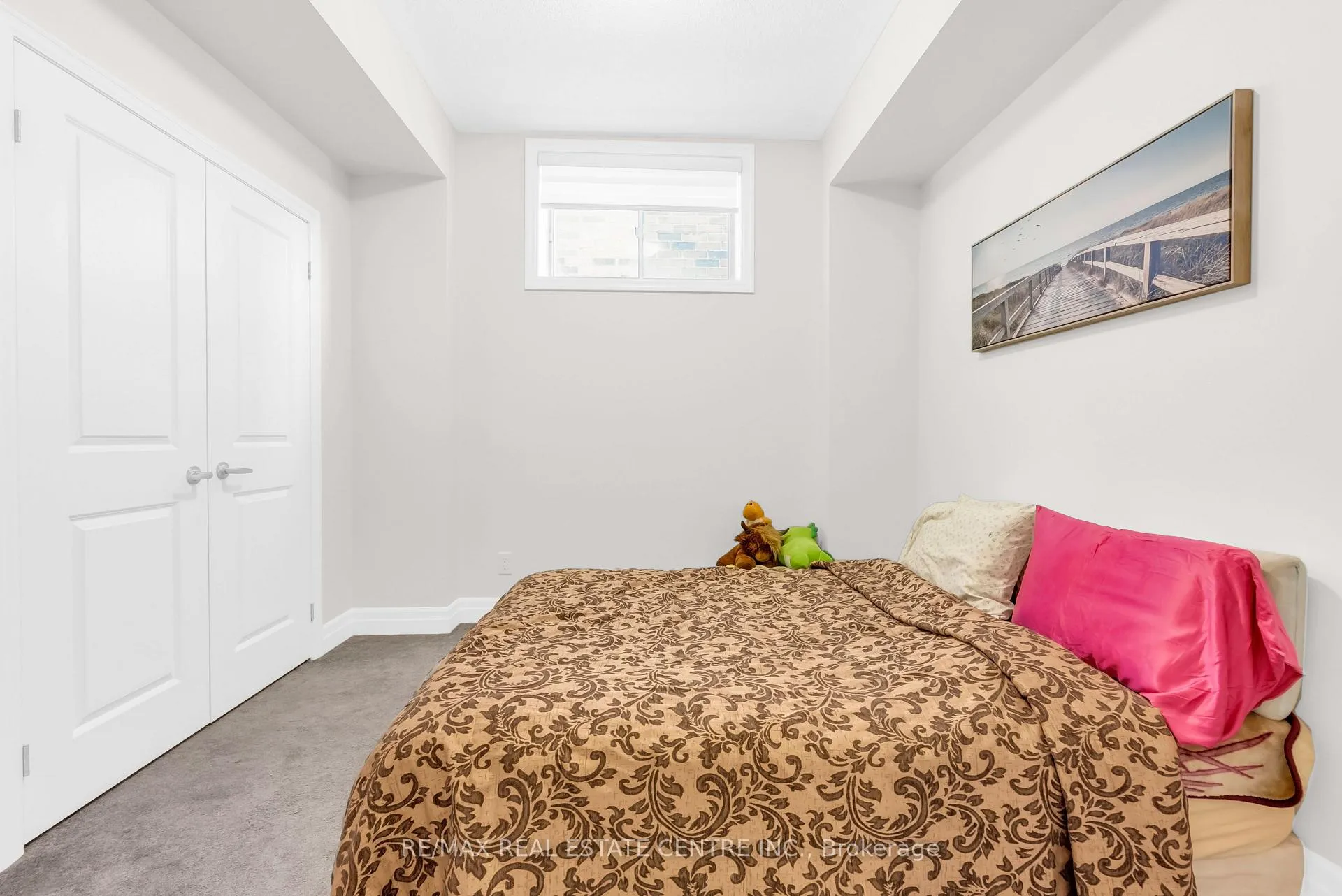 Photo 41 of 24 Rising Hill Ridge, Brampton, Bram West — HOMEH