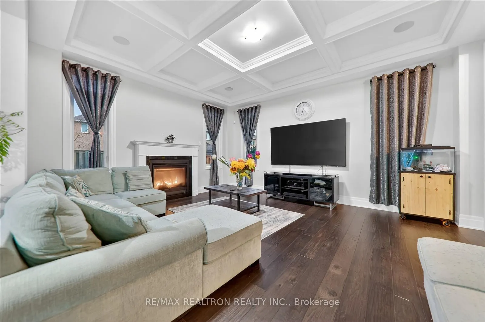 Photo 9 of 113 Jinnah Avenue, Markham, Middlefield — HOMEH
