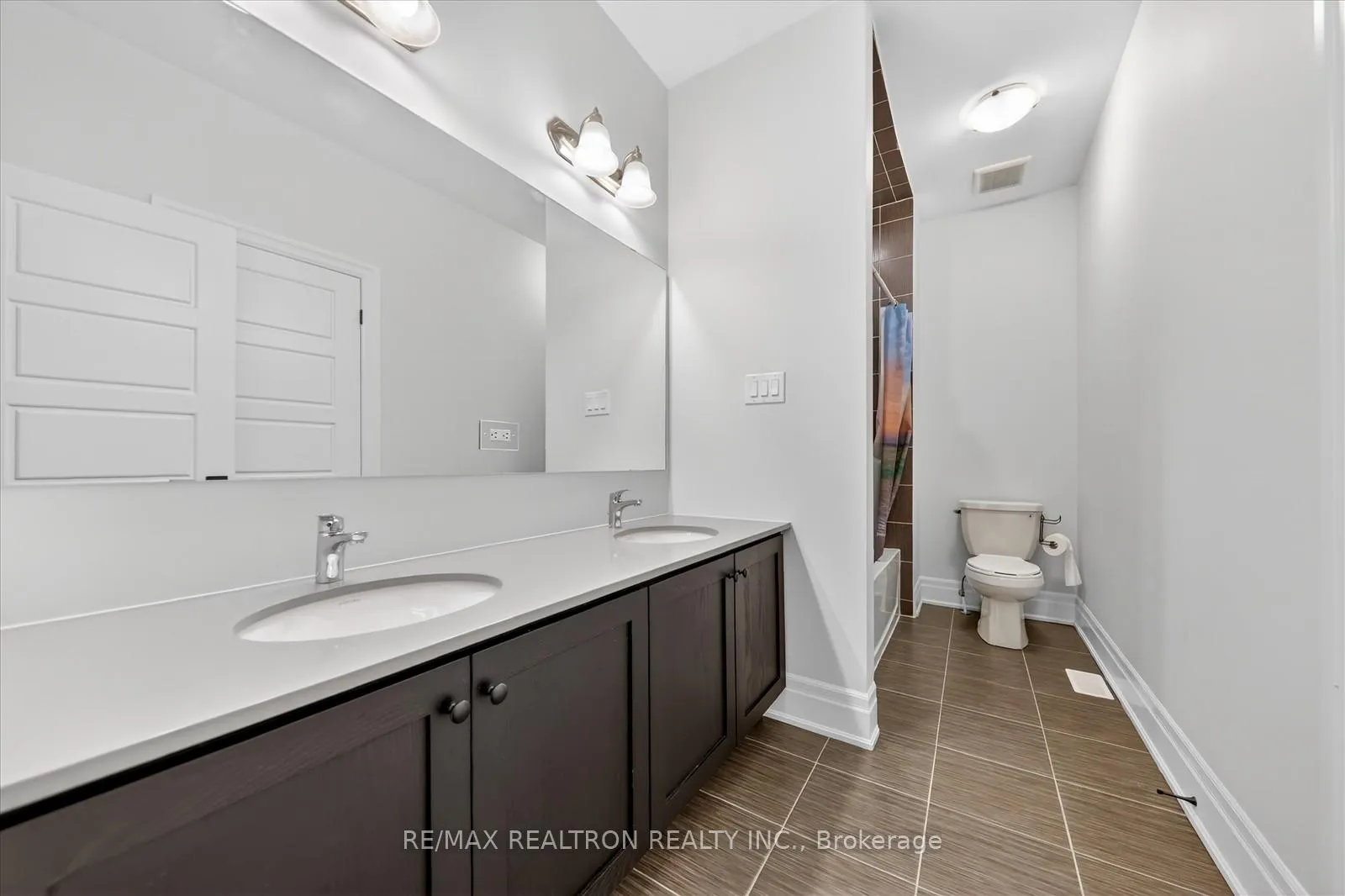 Photo 20 of 113 Jinnah Avenue, Markham, Middlefield — HOMEH