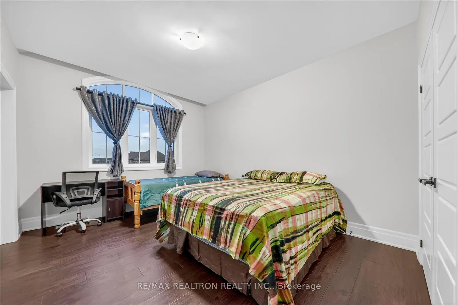 Photo 22 of 113 Jinnah Avenue, Markham, Middlefield — HOMEH