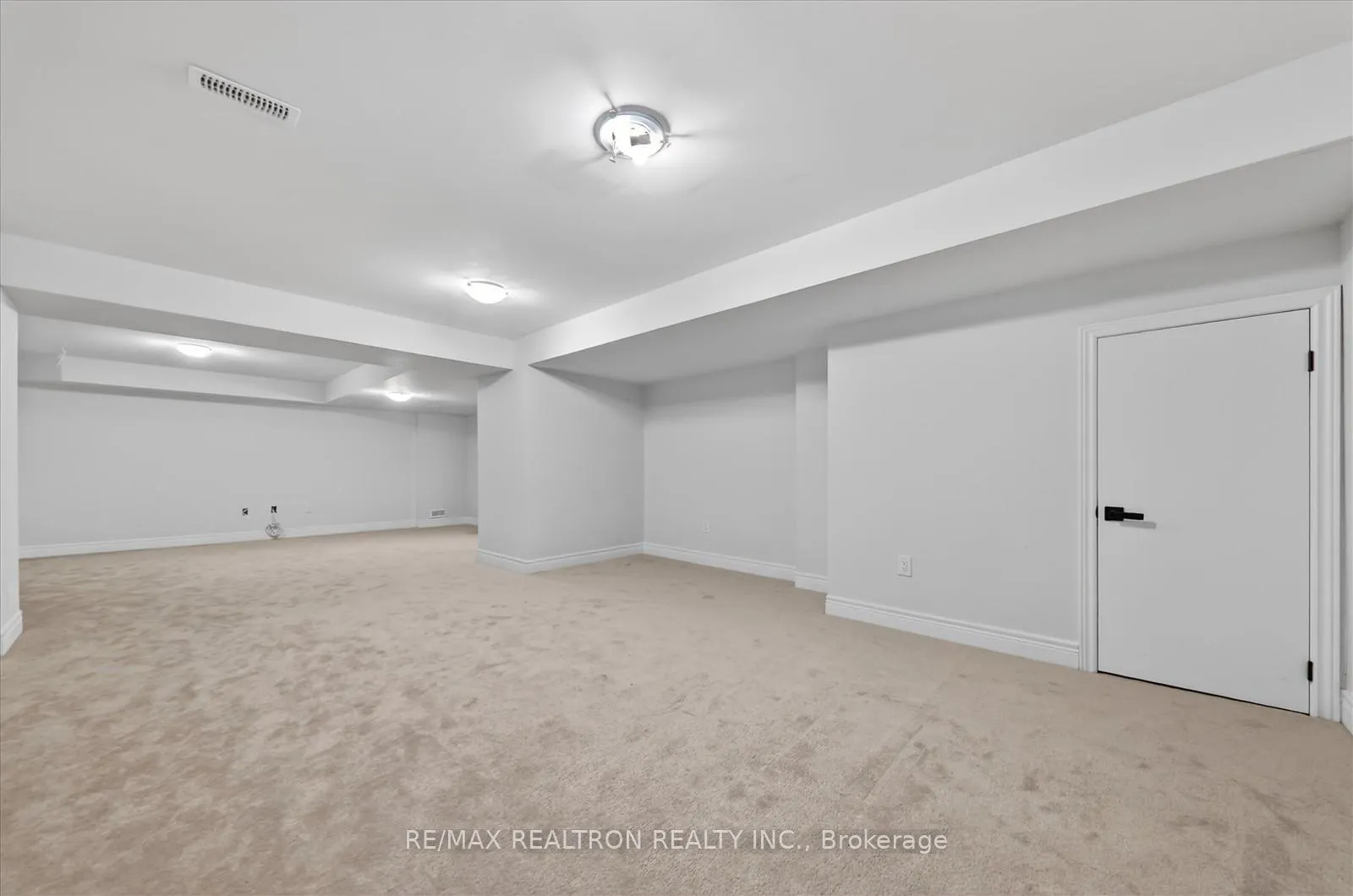 Photo 31 of 113 Jinnah Avenue, Markham, Middlefield — HOMEH