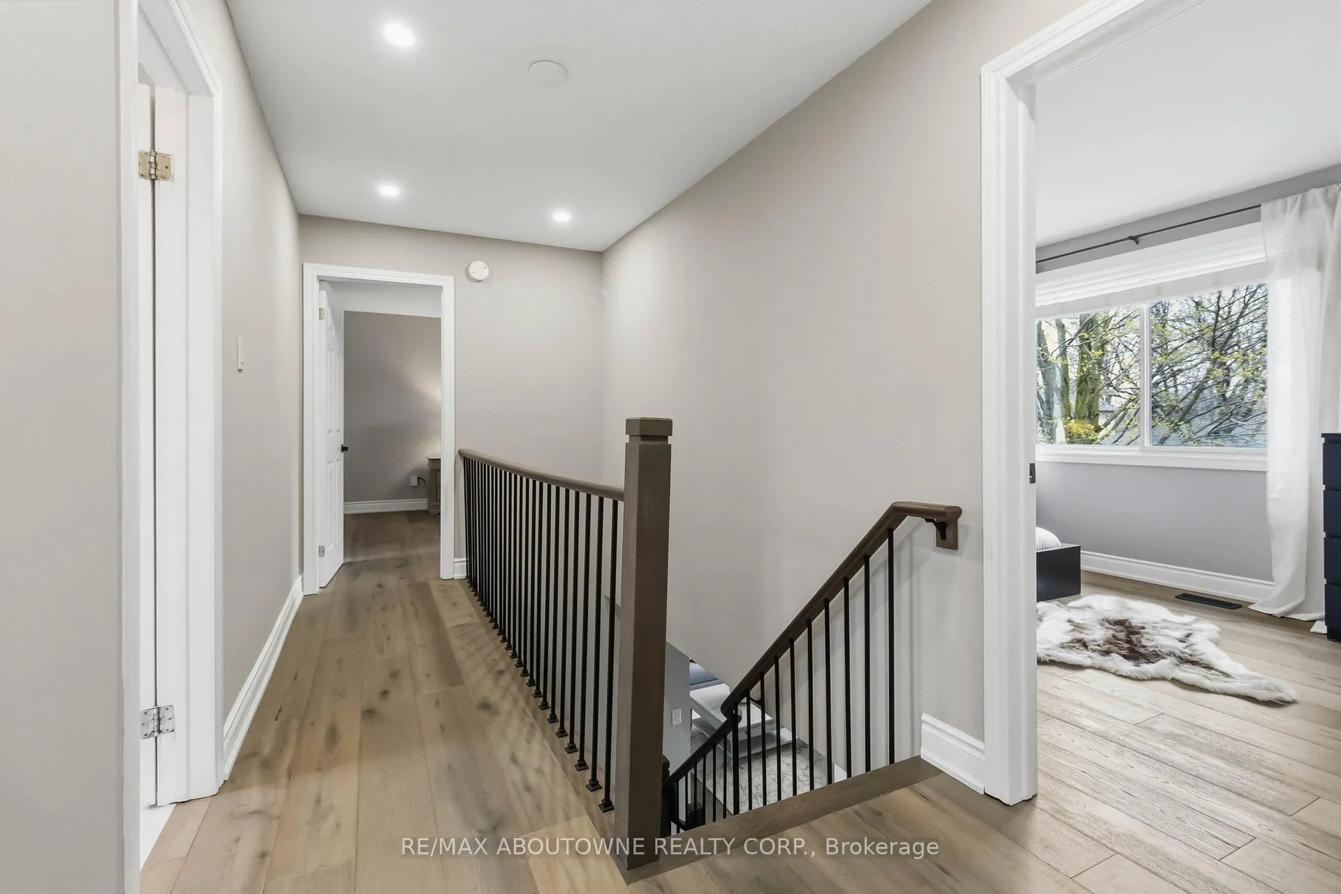 Photo 17 of 2485 Woburn Crescent, Oakville, Bronte — HOMEH