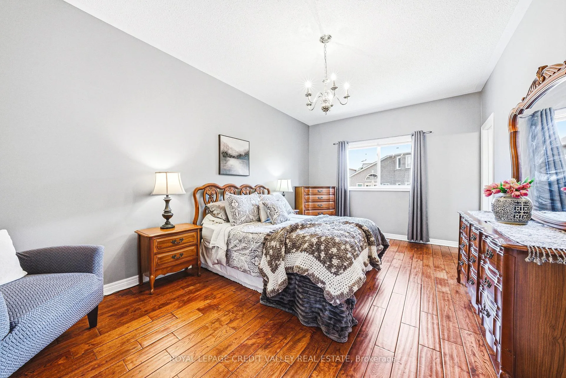 Photo 17 of 105 Pinebrook Circle, Caledon, Rural Caledon — HOMEH