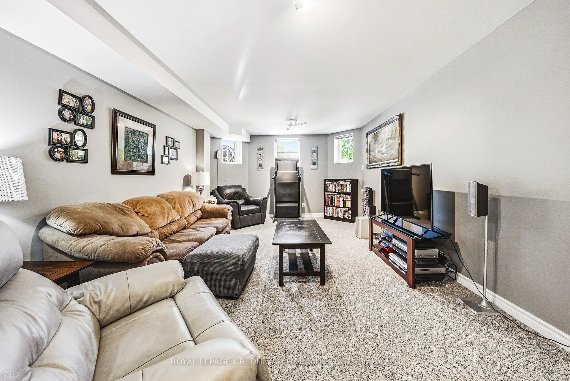 Photo 26 of 105 Pinebrook Circle, Caledon, Rural Caledon — HOMEH