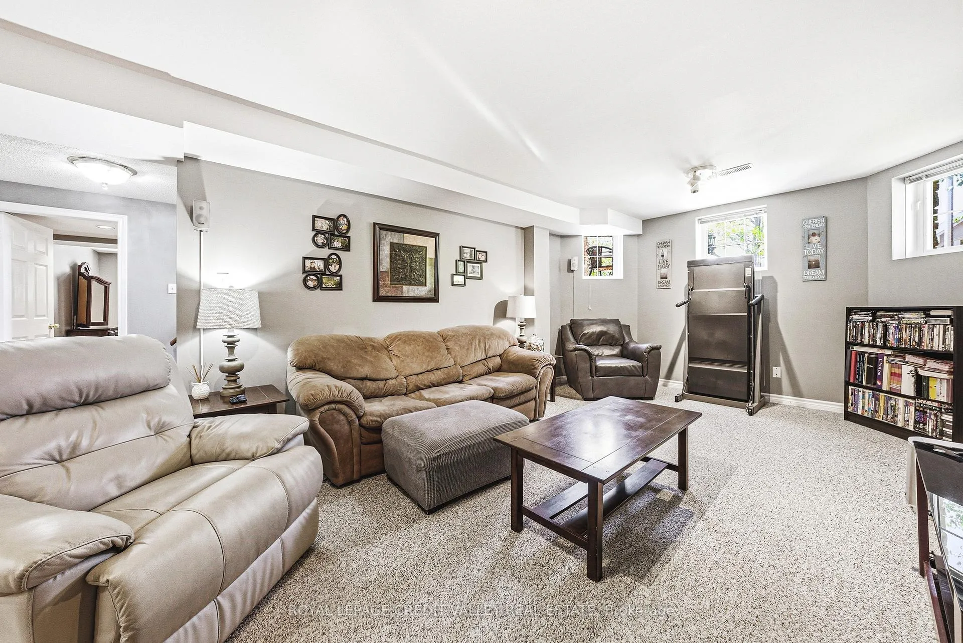 Photo 27 of 105 Pinebrook Circle, Caledon, Rural Caledon — HOMEH