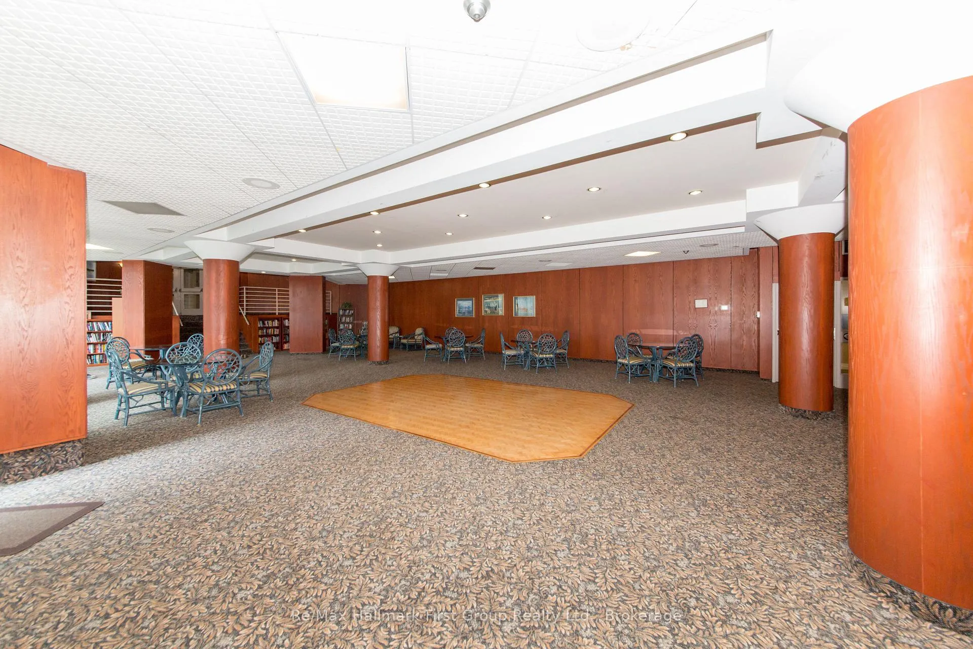 Photo 25 of Unit 416, 340 Watson Street W, Whitby, Port Whitby — HOMEH