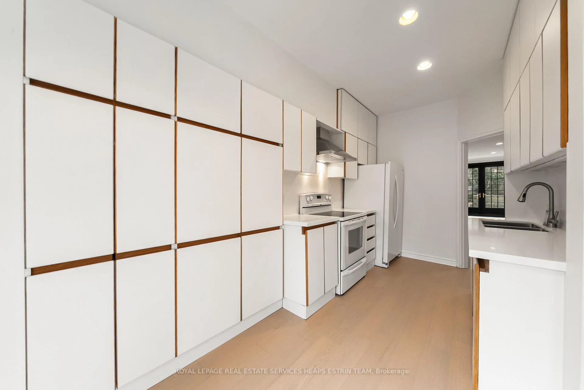 Photo 19 of 10 Gibson Avenue, Toronto, The Annex — HOMEH