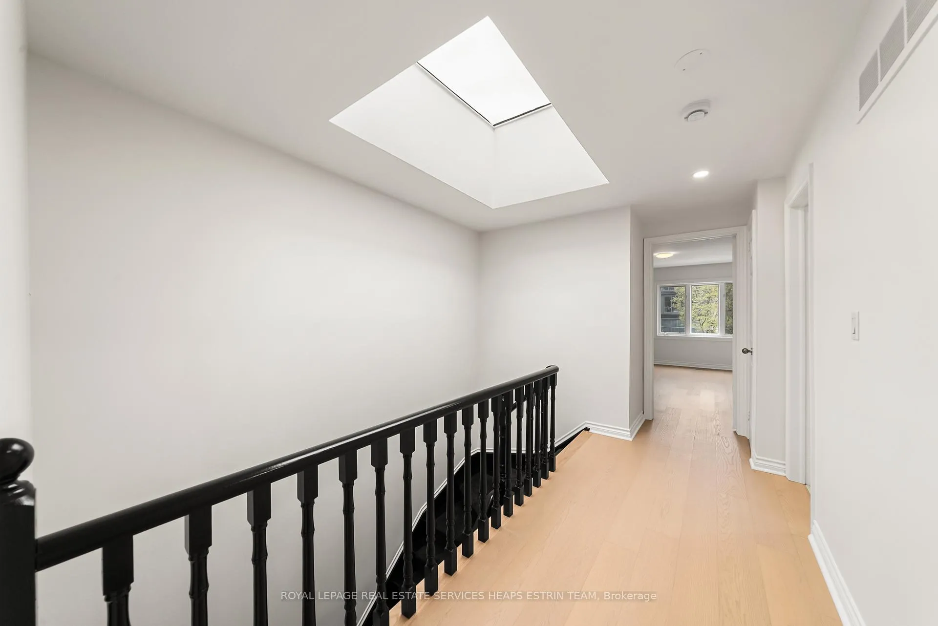 Photo 34 of 10 Gibson Avenue, Toronto, The Annex — HOMEH